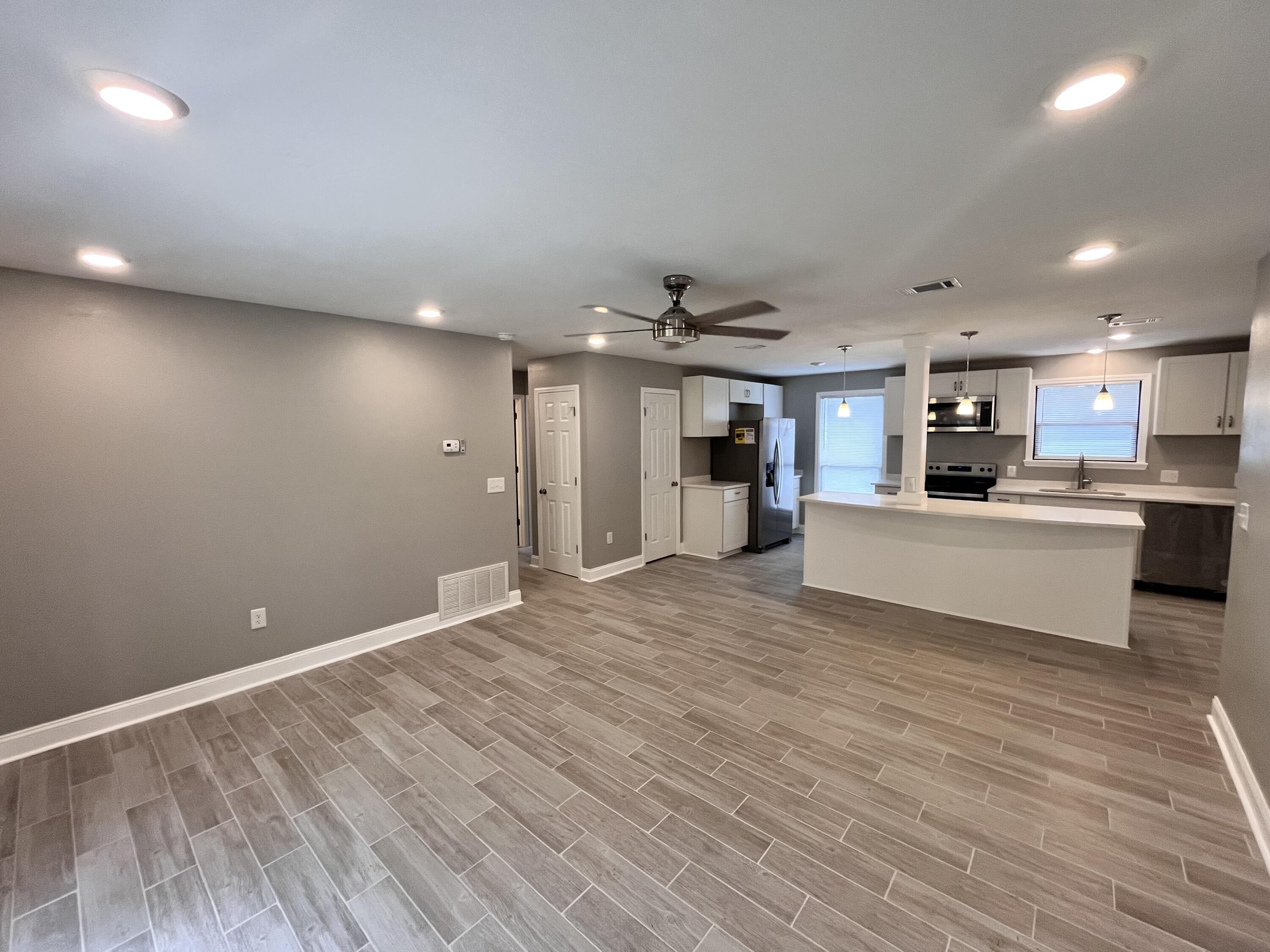 GULF DRIVE - Residential Lease