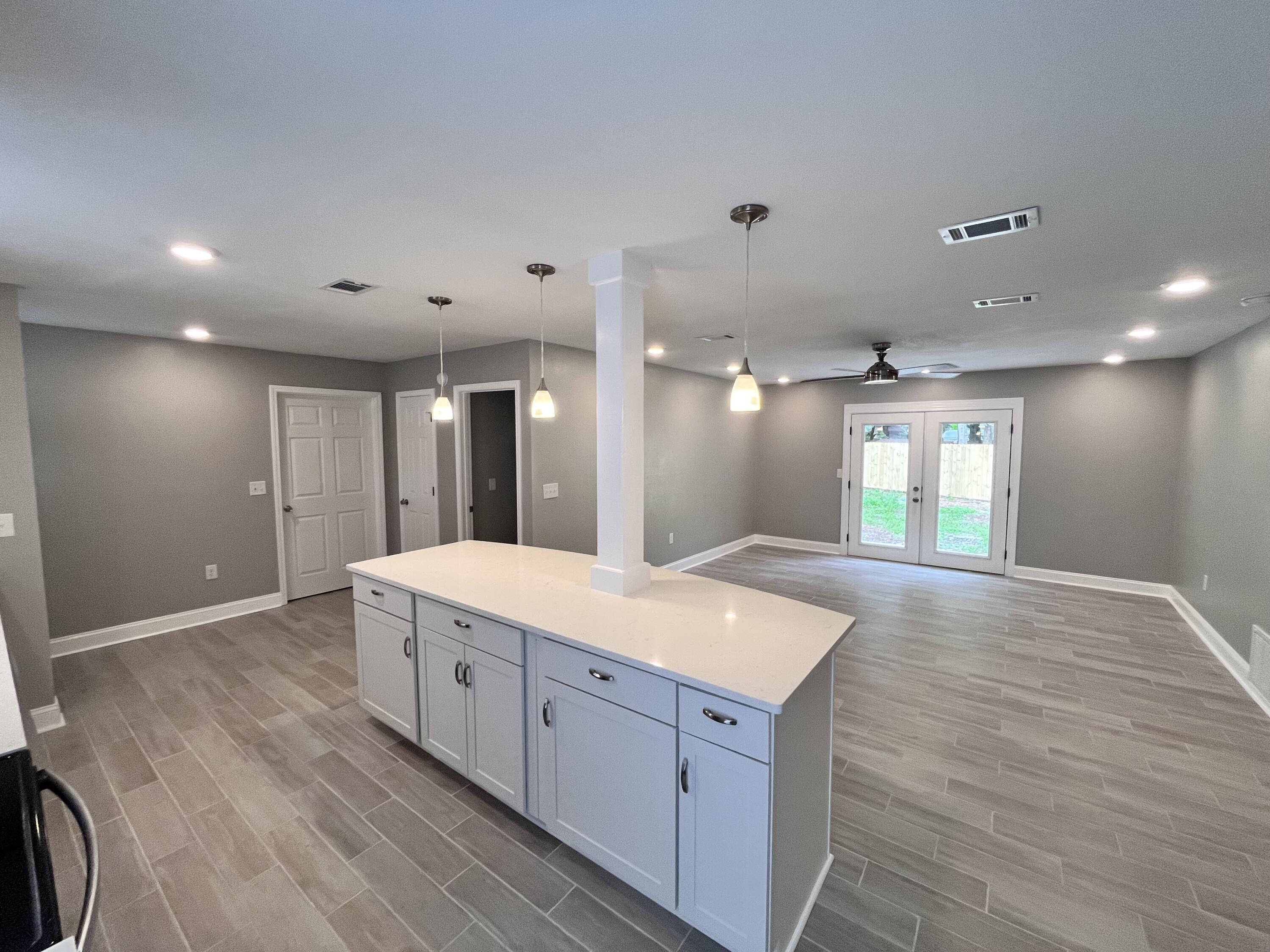 GULF DRIVE - Residential Lease