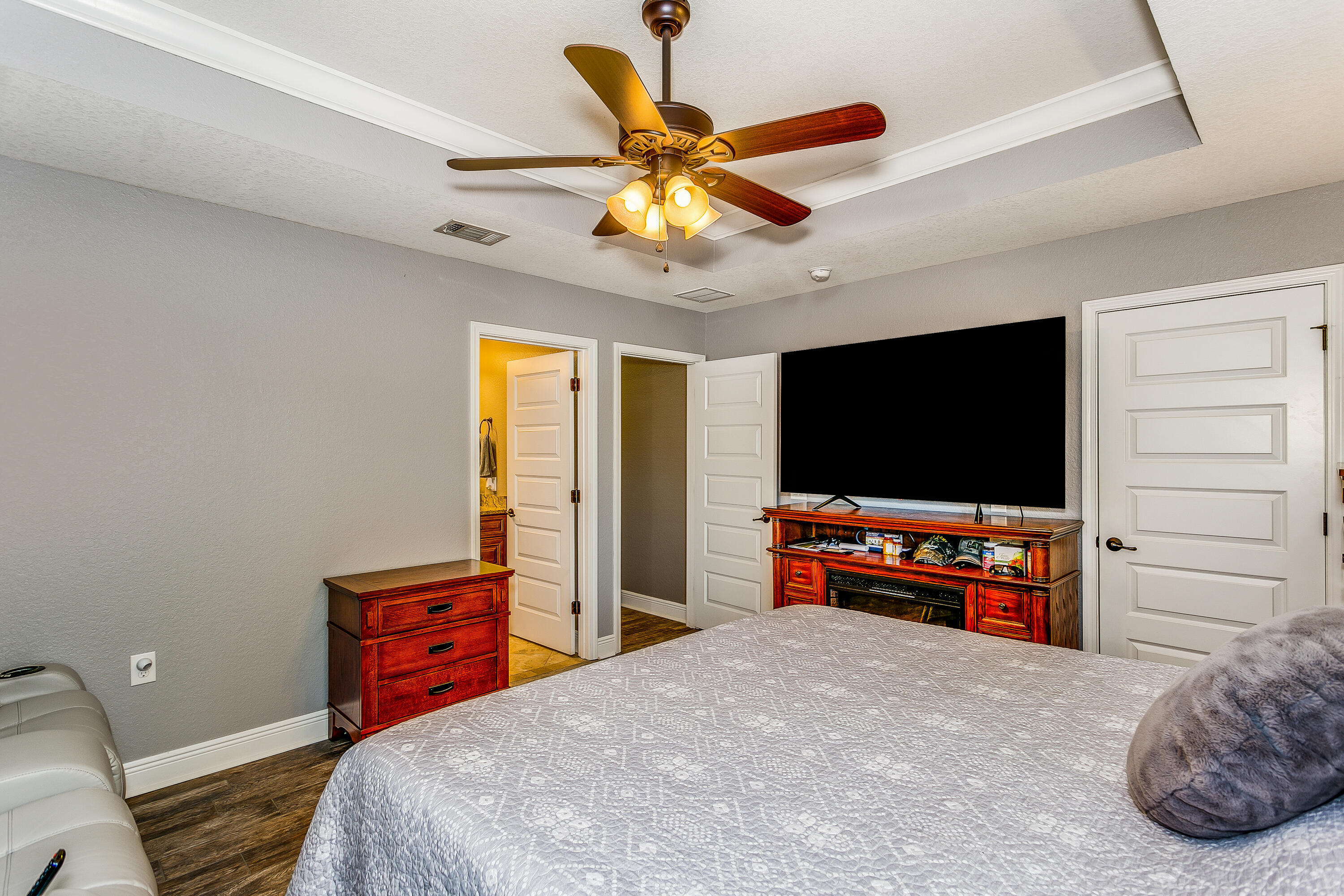 HOLLEY BY THE SEA - Residential