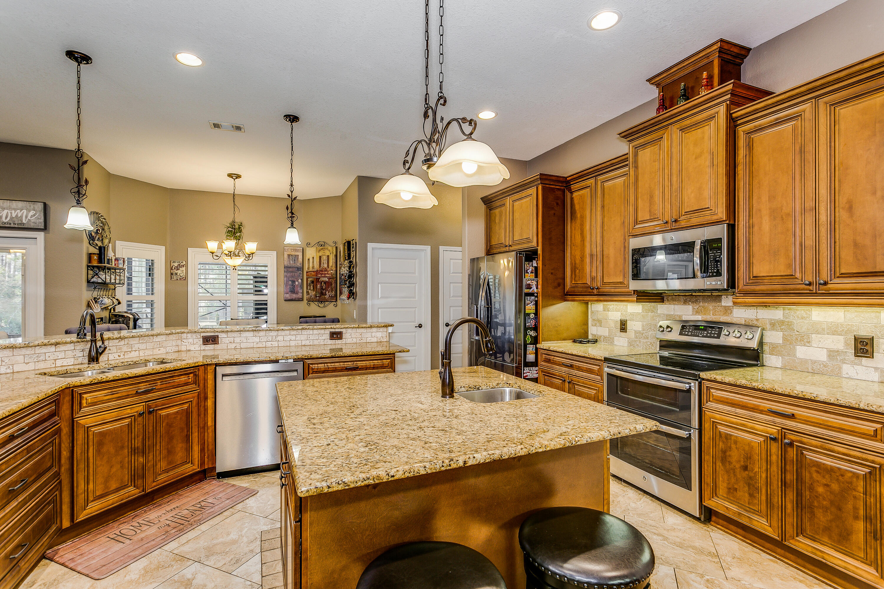 HOLLEY BY THE SEA - Residential