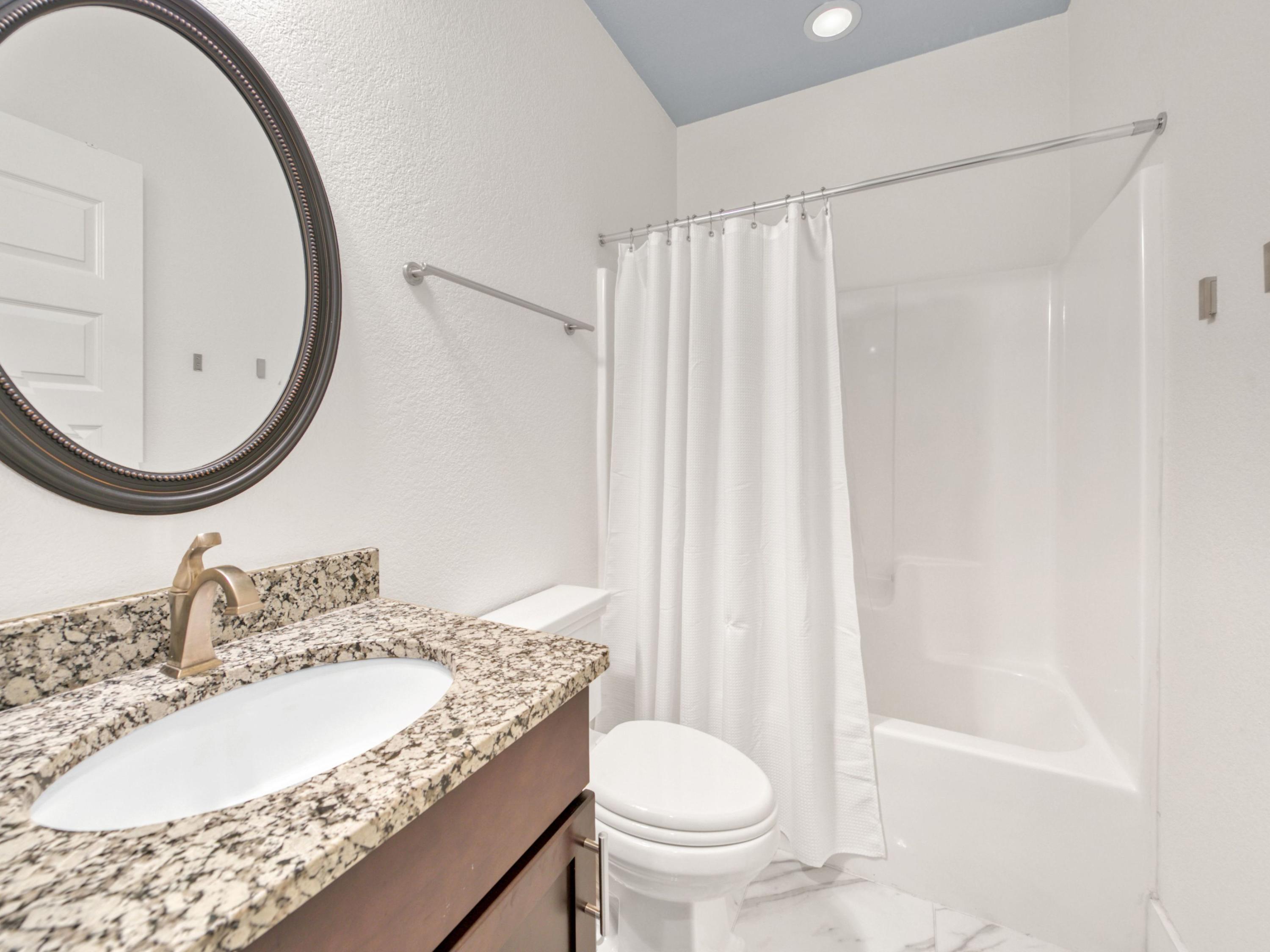 GULF REFLECTIONS - Residential