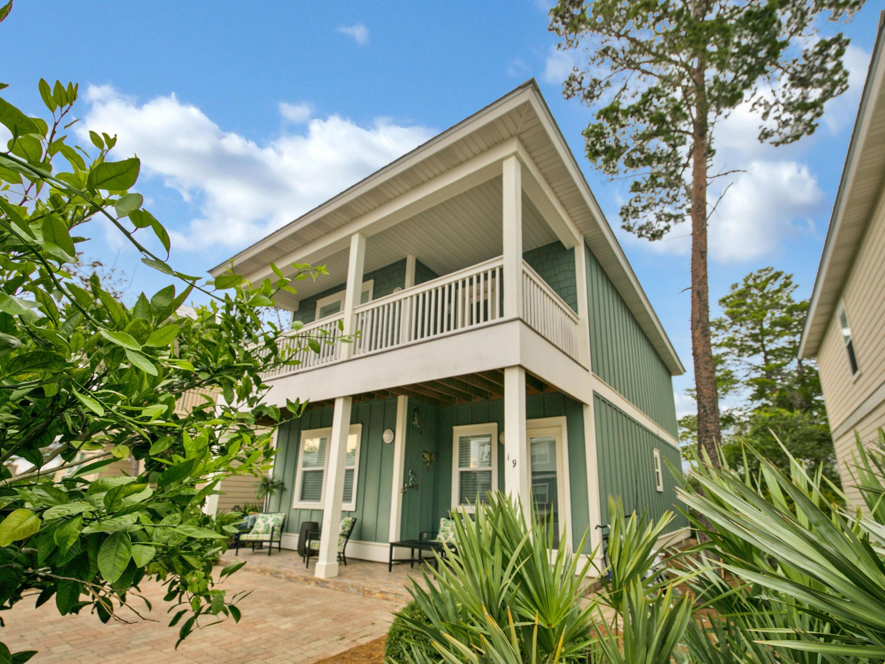 GULF REFLECTIONS - Residential