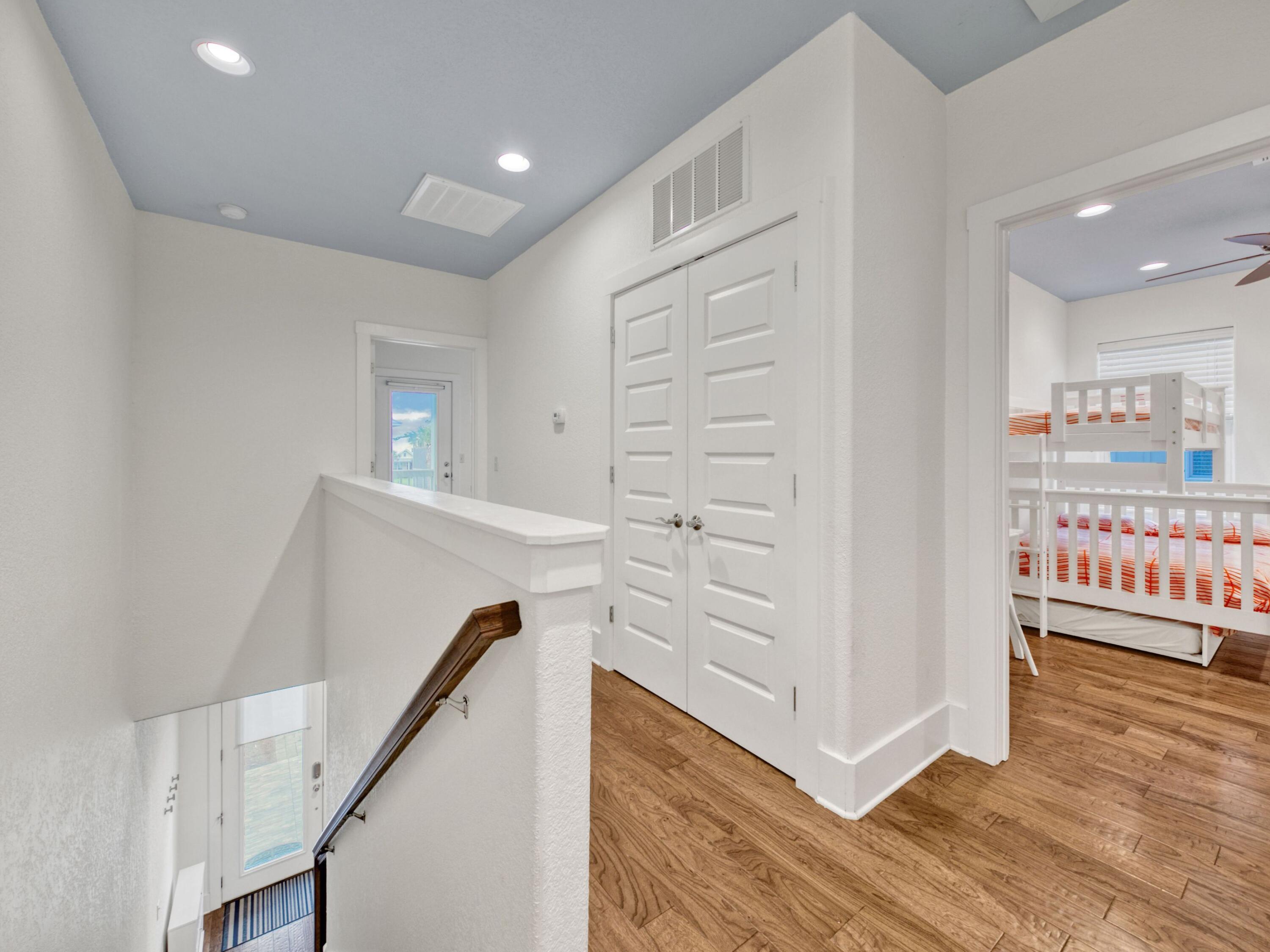 GULF REFLECTIONS - Residential