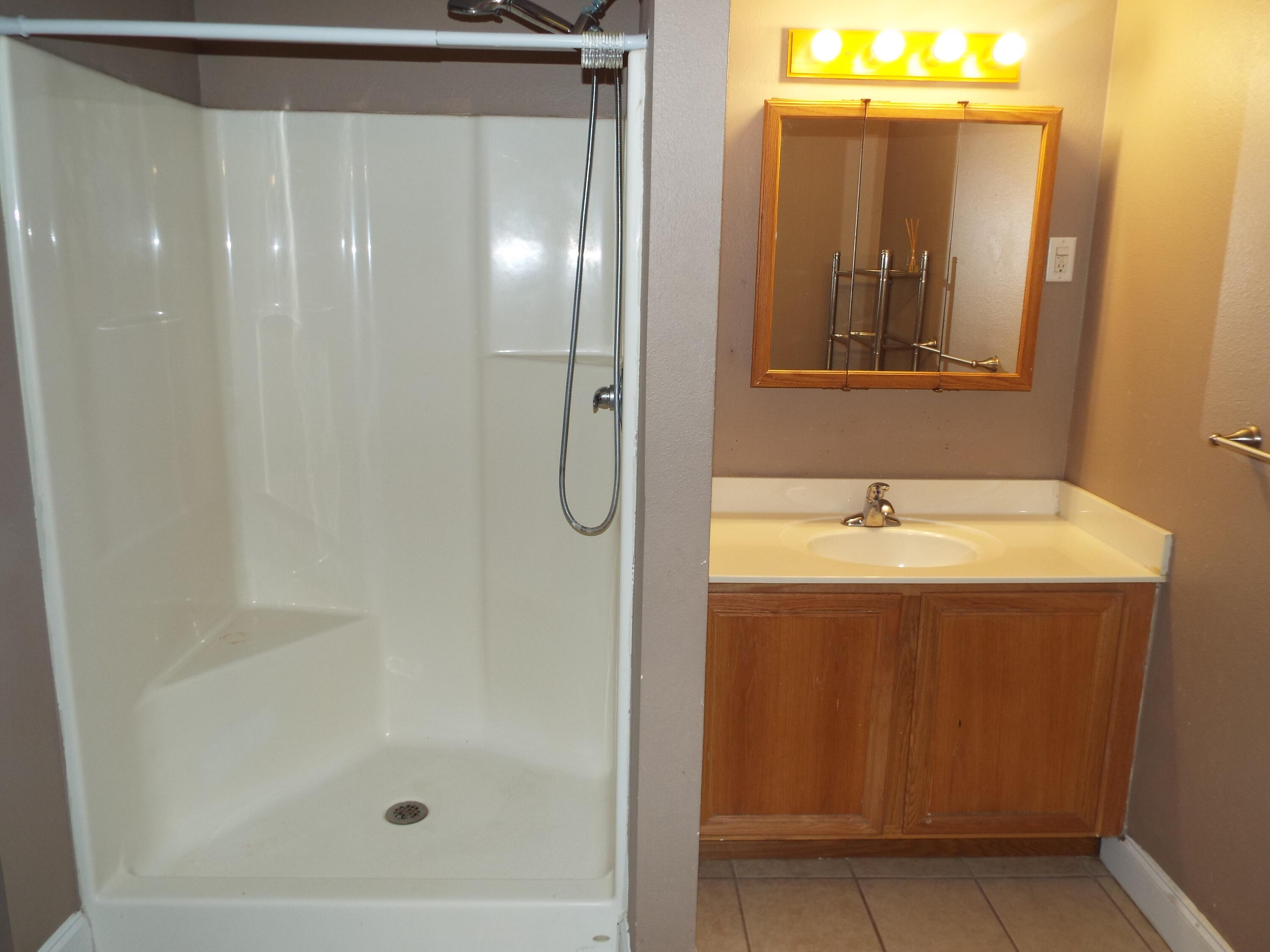 SO RANG 24 (242000.00) - Residential