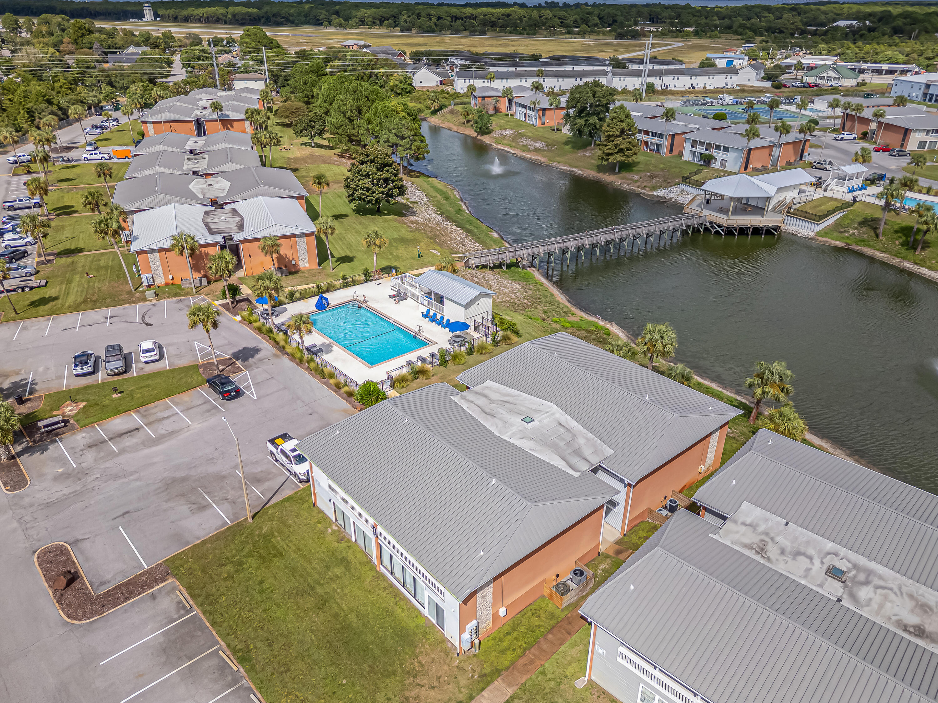 Welcome to Gulf Terrace! This charming condo offers the perfect blend of comfort, convenience, and investment potential. Located less than a mile from Big Kahuna's Water Park, this property is ideal for a vacation home, rental, or primary residence.Enjoy serene lake views right from your living room, creating a peaceful backdrop for your morning coffee or evening relaxation. This unit is move-in ready and fully furnished, featuring a 2018 HVAC unit, 2024 water heater, a newer stove, and a washer and dryer for added convenience.Gulf Terrace is a gated community offering fantastic amenities including a sparkling pool, tennis courts, clubhouse, and plenty of green space for your pets -- yes, this complex is pet-friendly!Best of all, Gulf Terrace allows short-term rentals, making this an excellent opportunity for investors looking to maximize rental income in a prime Destin location. Conveniently close to the beach, dining, shopping, and entertainment, this condo offers the full Destin lifestyle at an incredible value.
Schedule your showing today and make this beautiful condo yours!