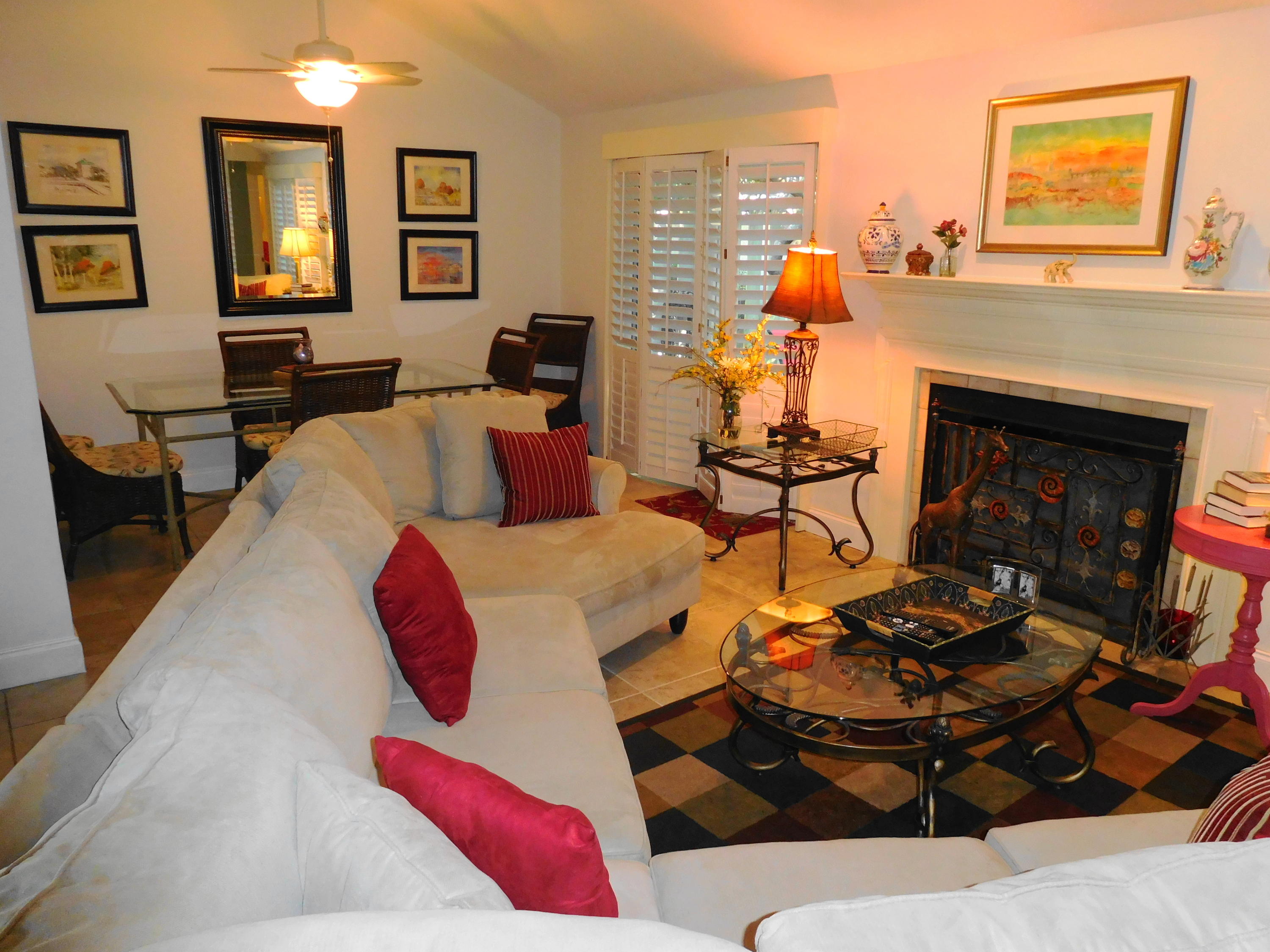 LINKSIDE VILLAGE UNIT 1 - Residential