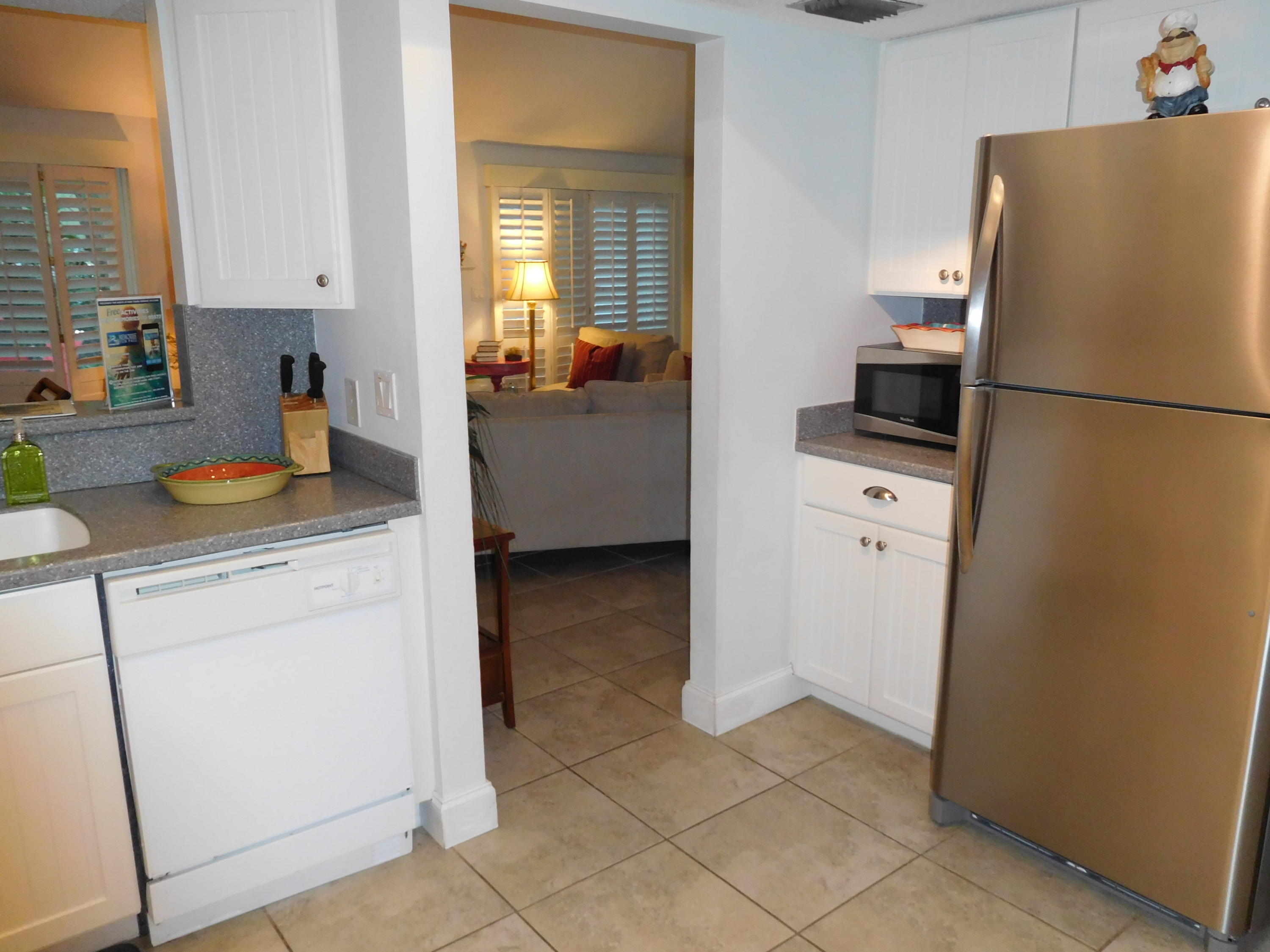 LINKSIDE VILLAGE UNIT 1 - Residential