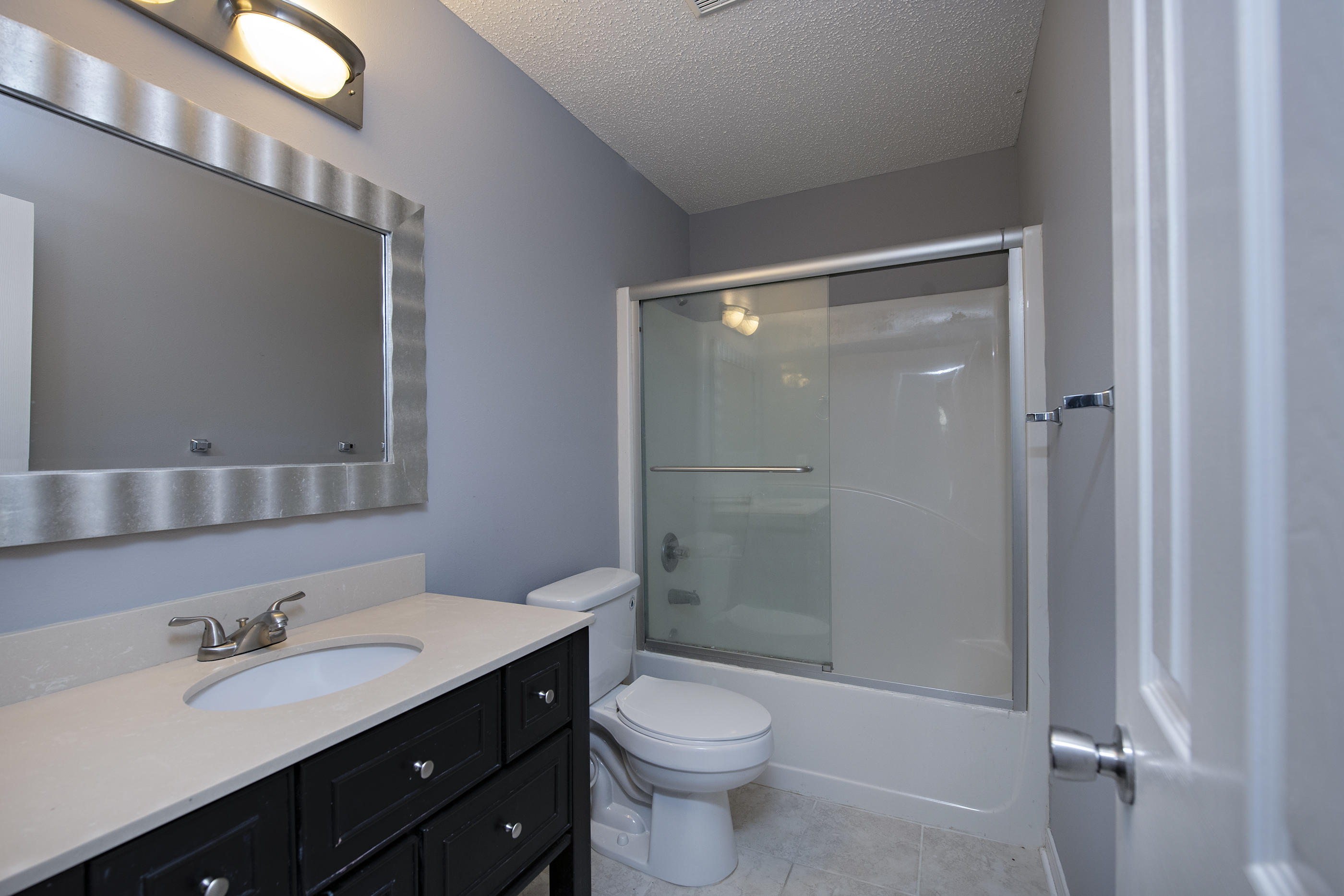 RIVERCHASE S/D PH 2 - Residential