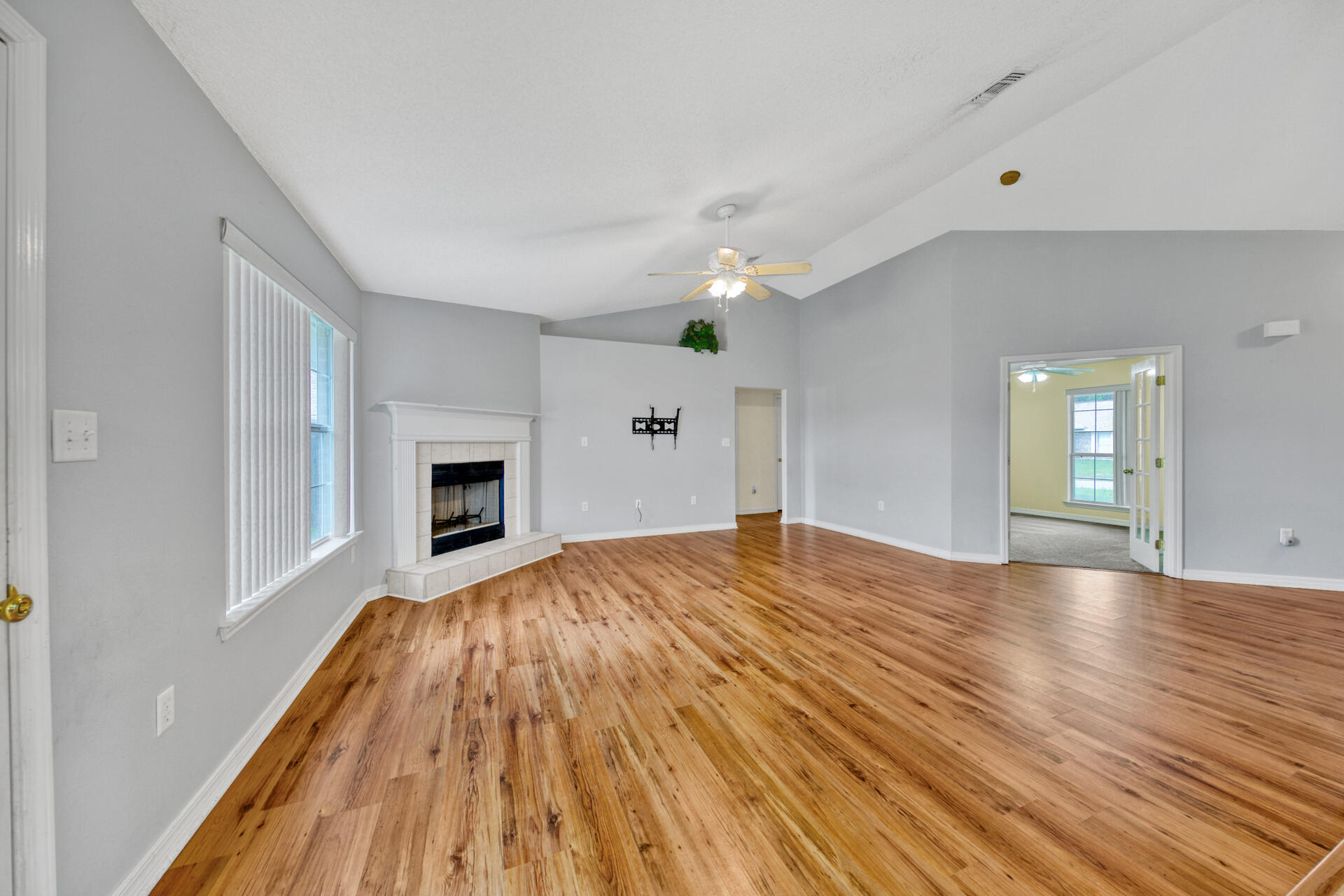 CREETWOOD PLACE - Residential