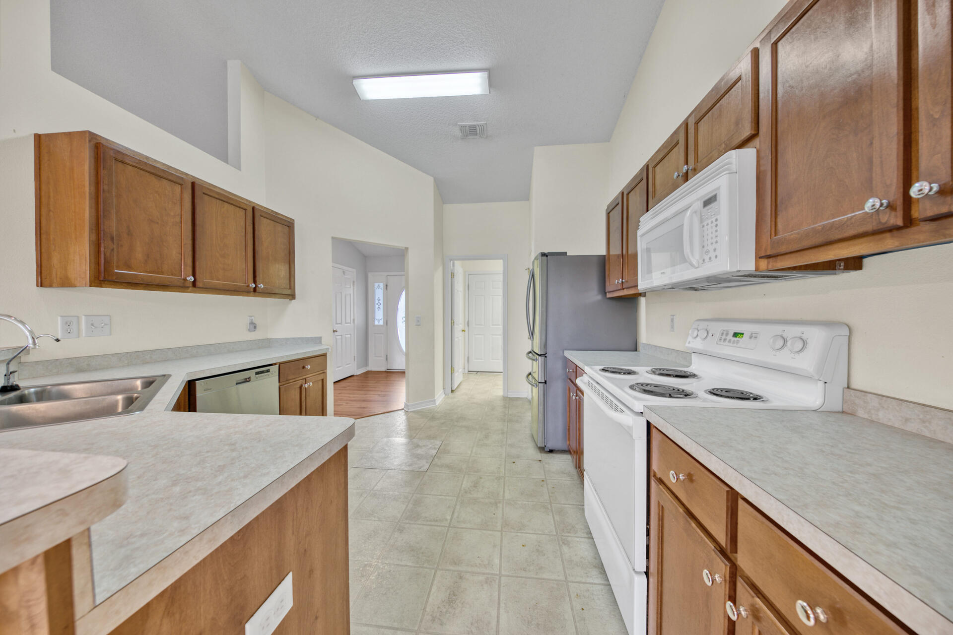 CREETWOOD PLACE - Residential