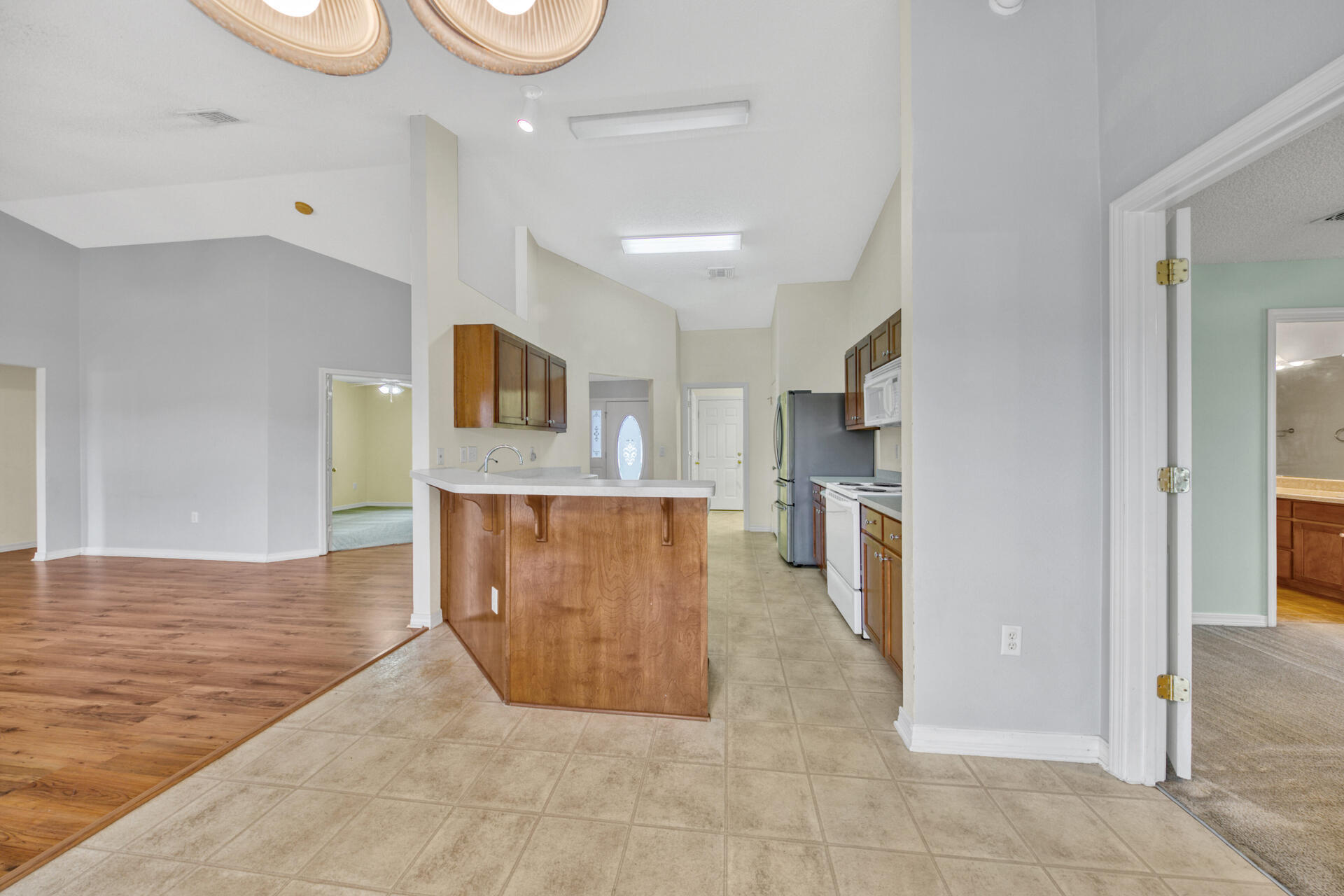 CREETWOOD PLACE - Residential