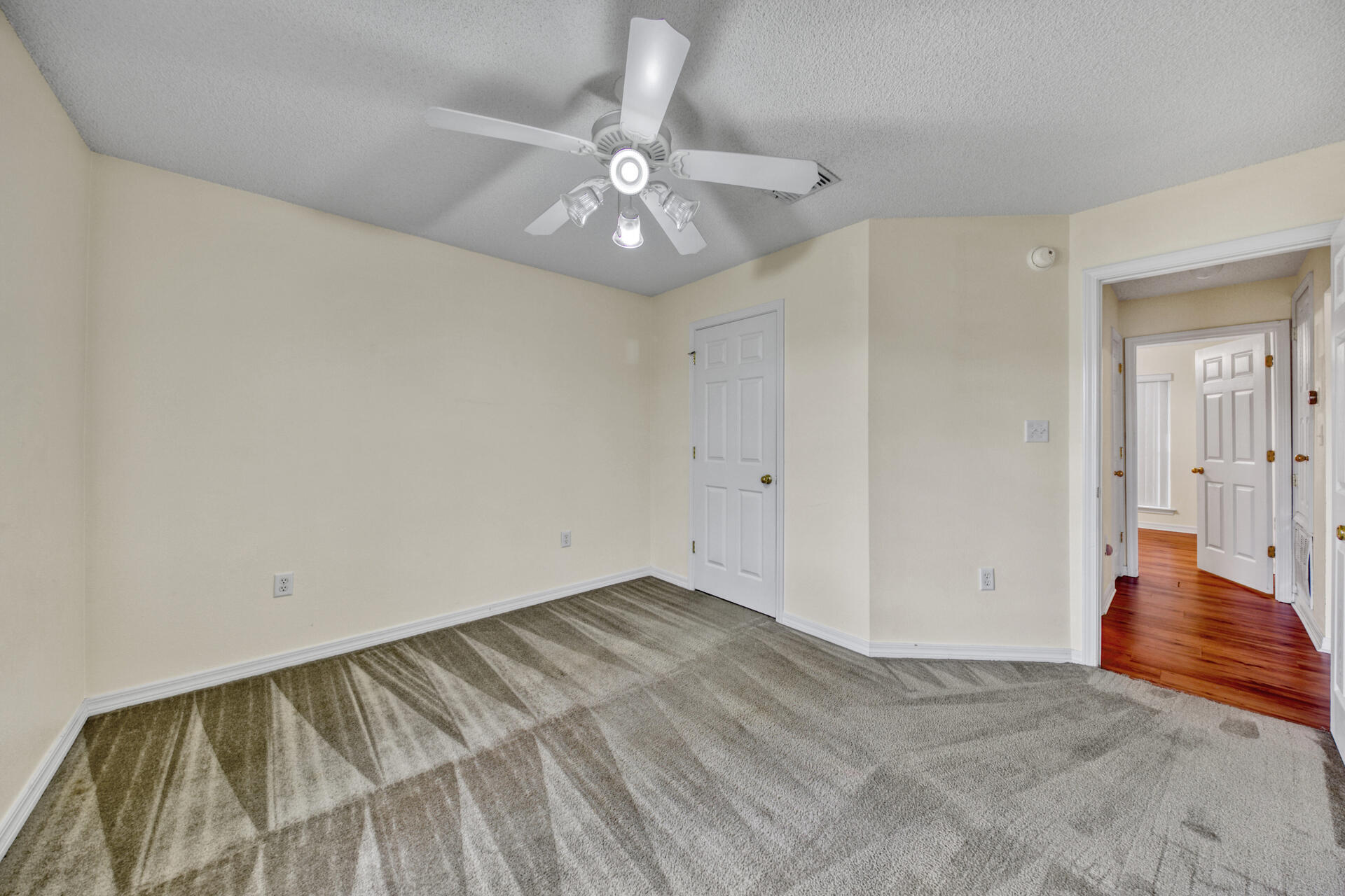 CREETWOOD PLACE - Residential