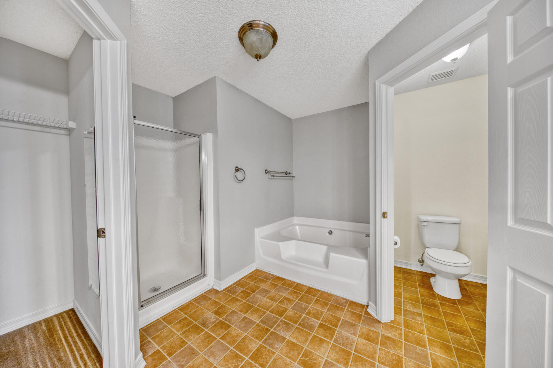 CREETWOOD PLACE - Residential