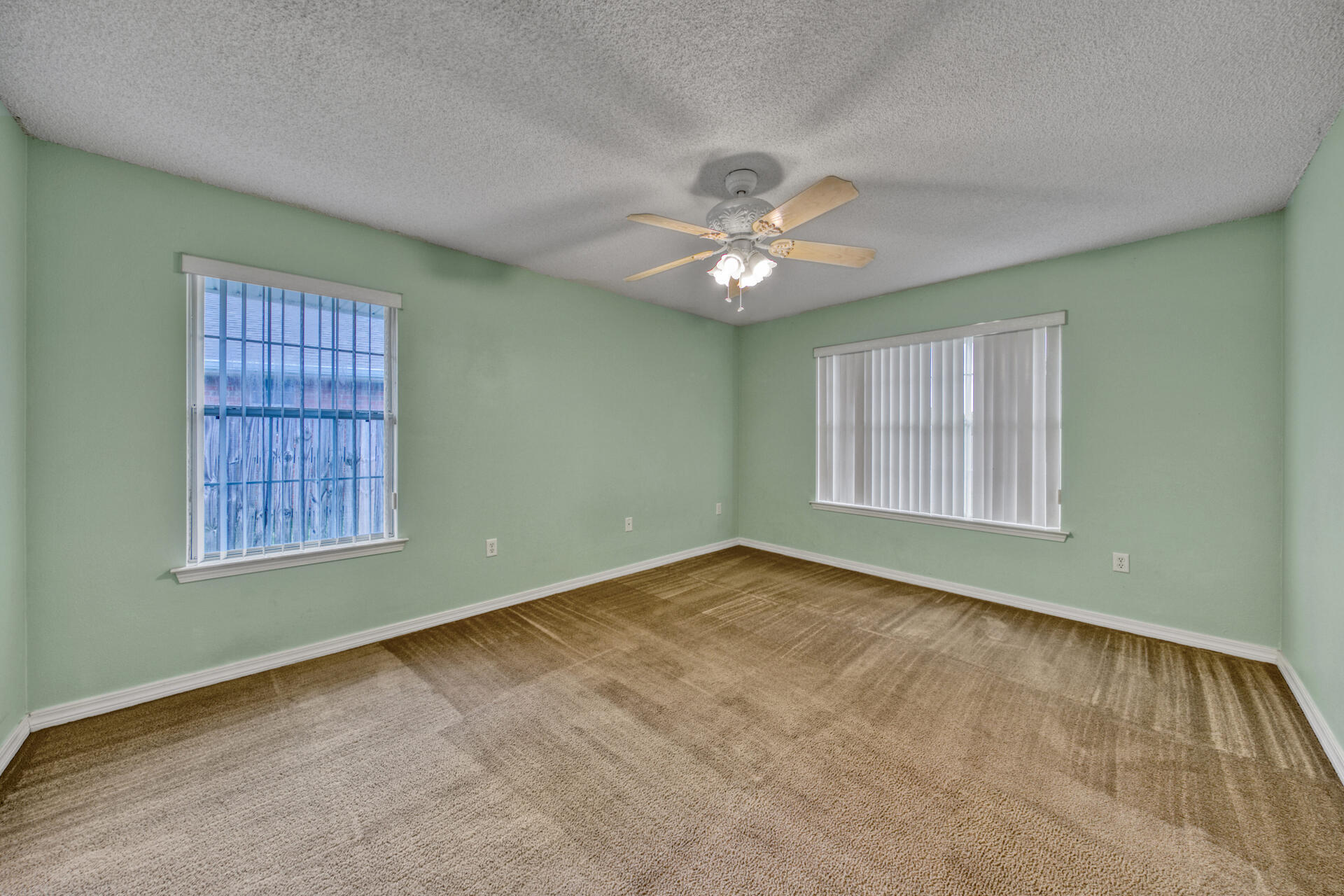 CREETWOOD PLACE - Residential