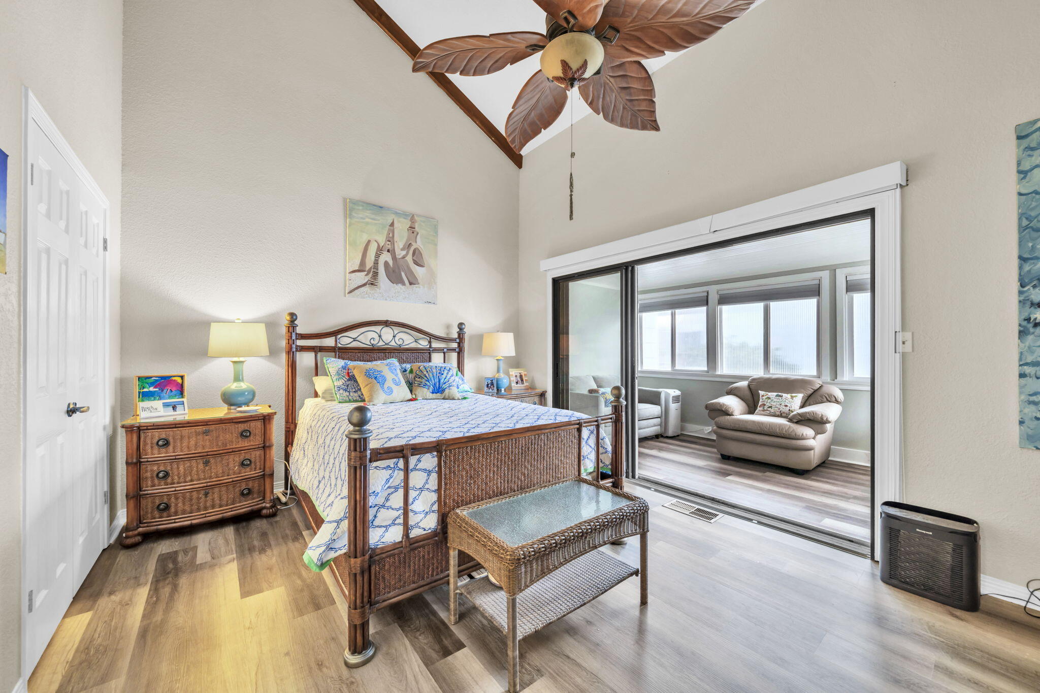 MISTY COVE T/H PH 1 - Residential