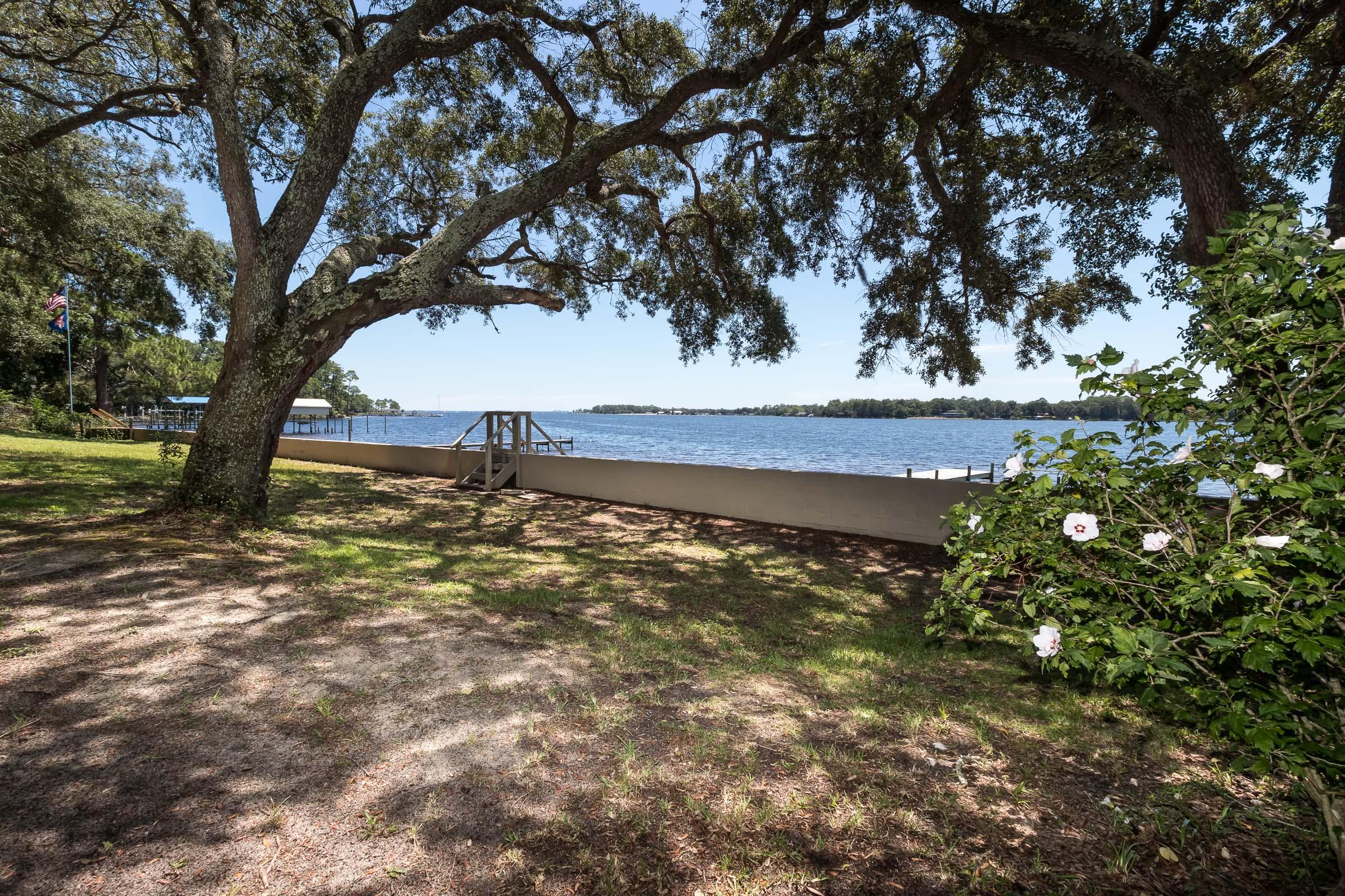 MAGNOLIA SHORES S/D - Residential