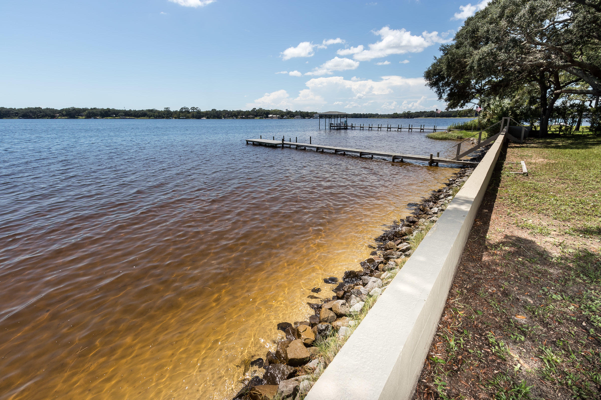 MAGNOLIA SHORES S/D - Residential