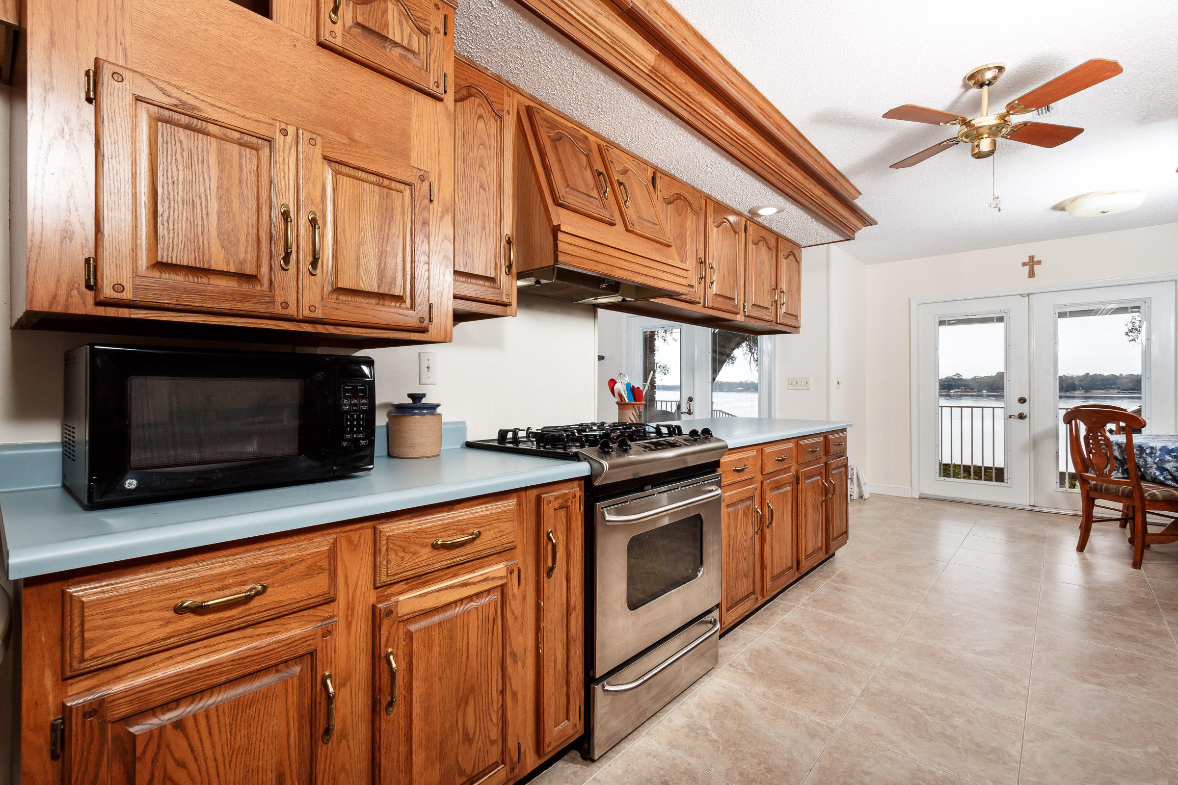 MAGNOLIA SHORES S/D - Residential
