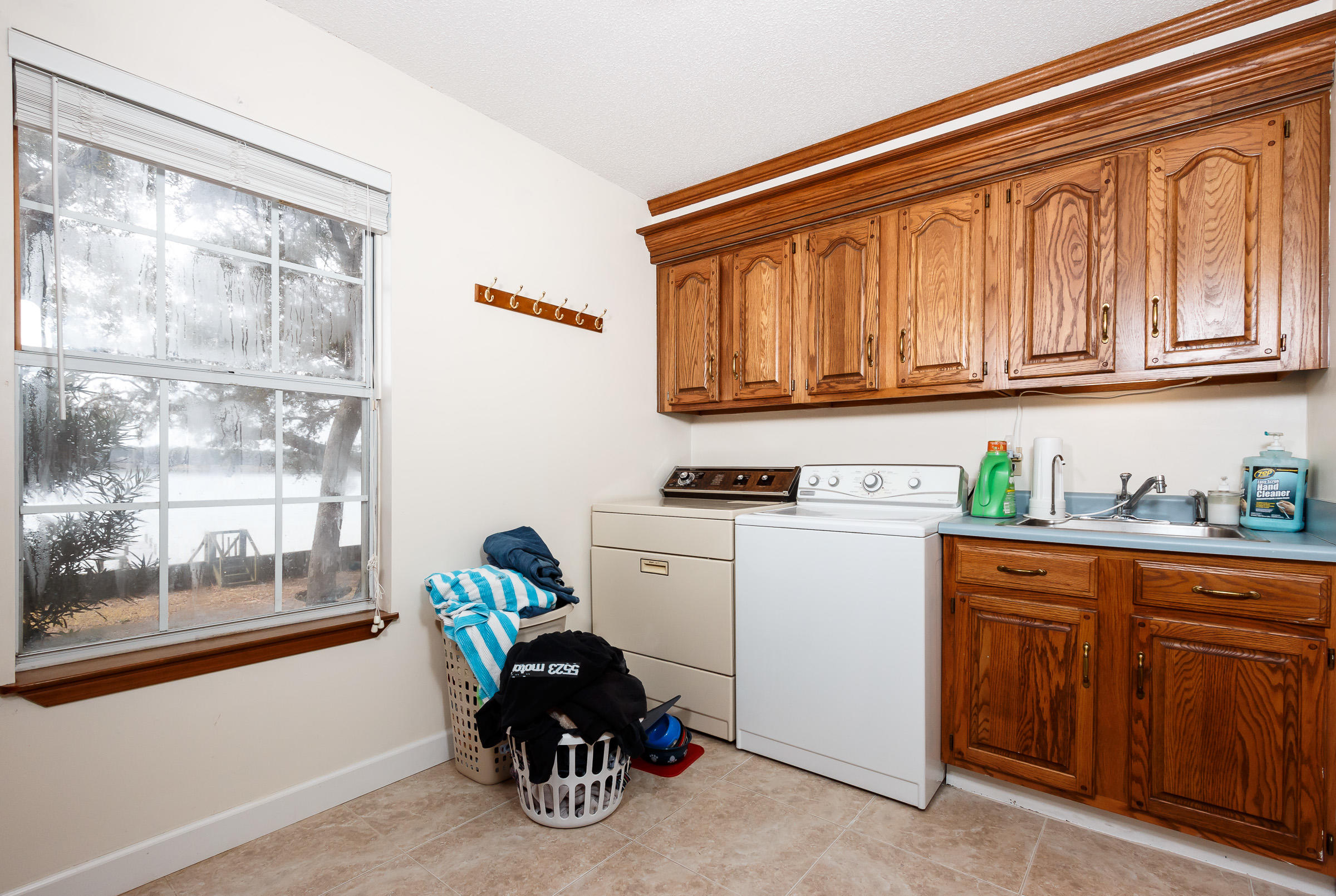MAGNOLIA SHORES S/D - Residential