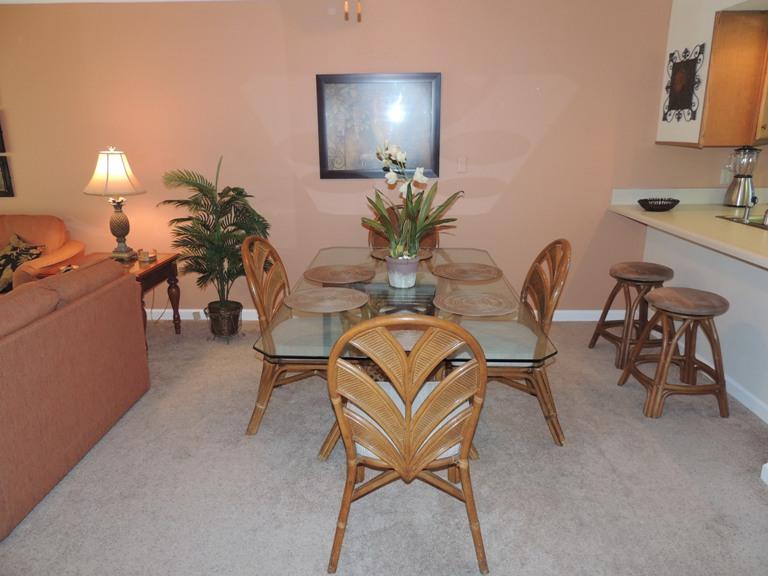 ISLANDER CONDO - Residential