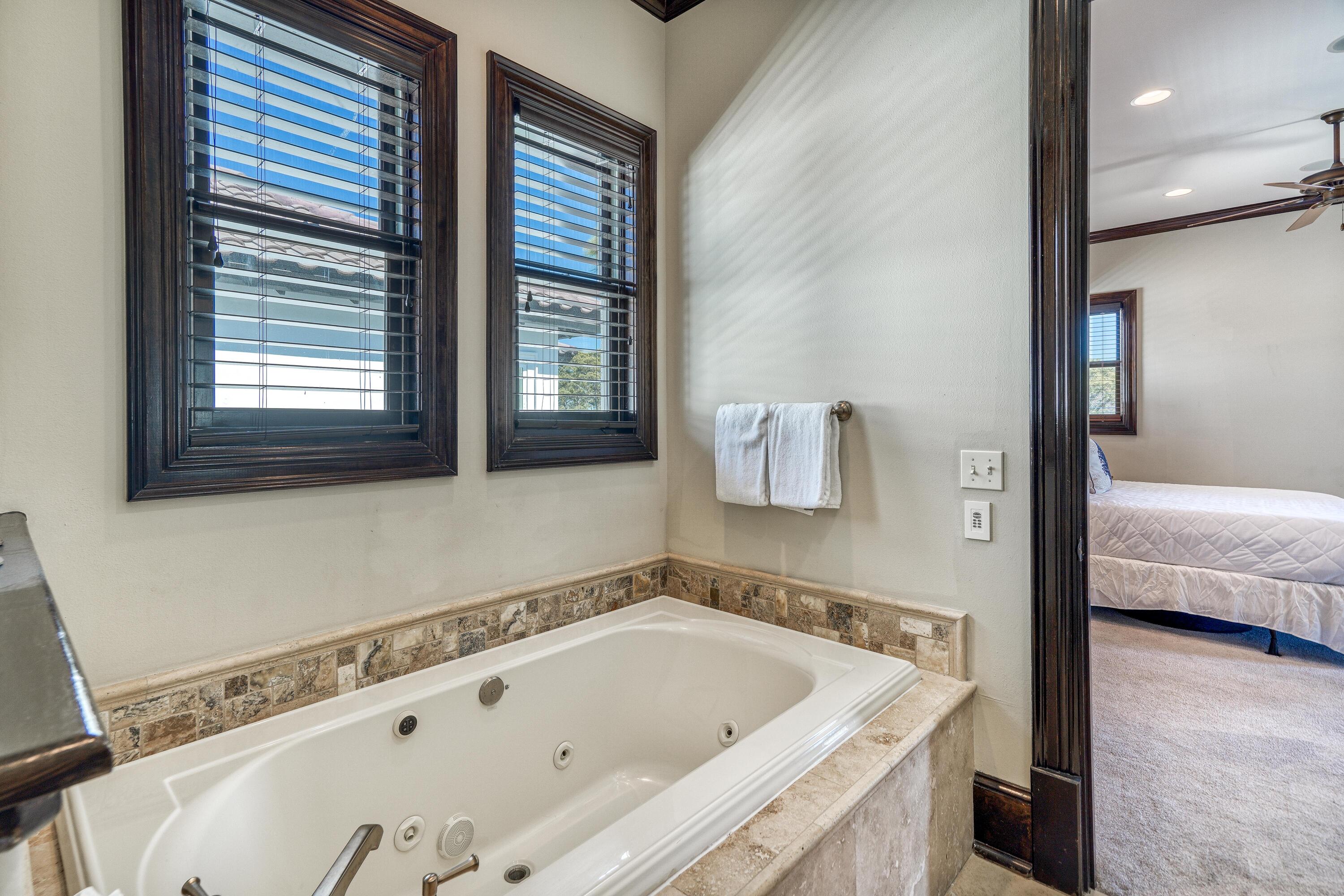 PALMEIRA VILLAS AT SEAGROVE BEACH - Residential