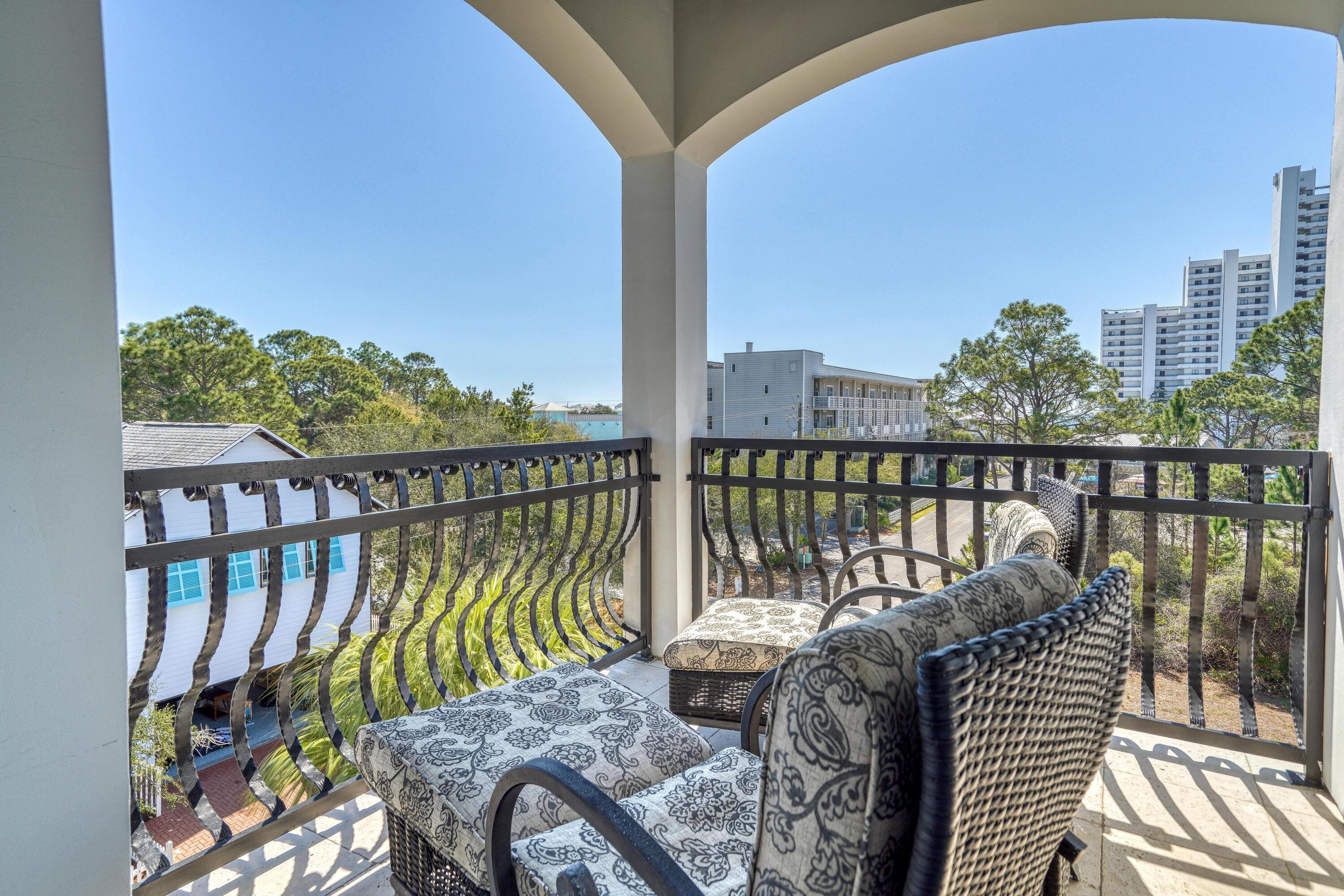 PALMEIRA VILLAS AT SEAGROVE BEACH - Residential