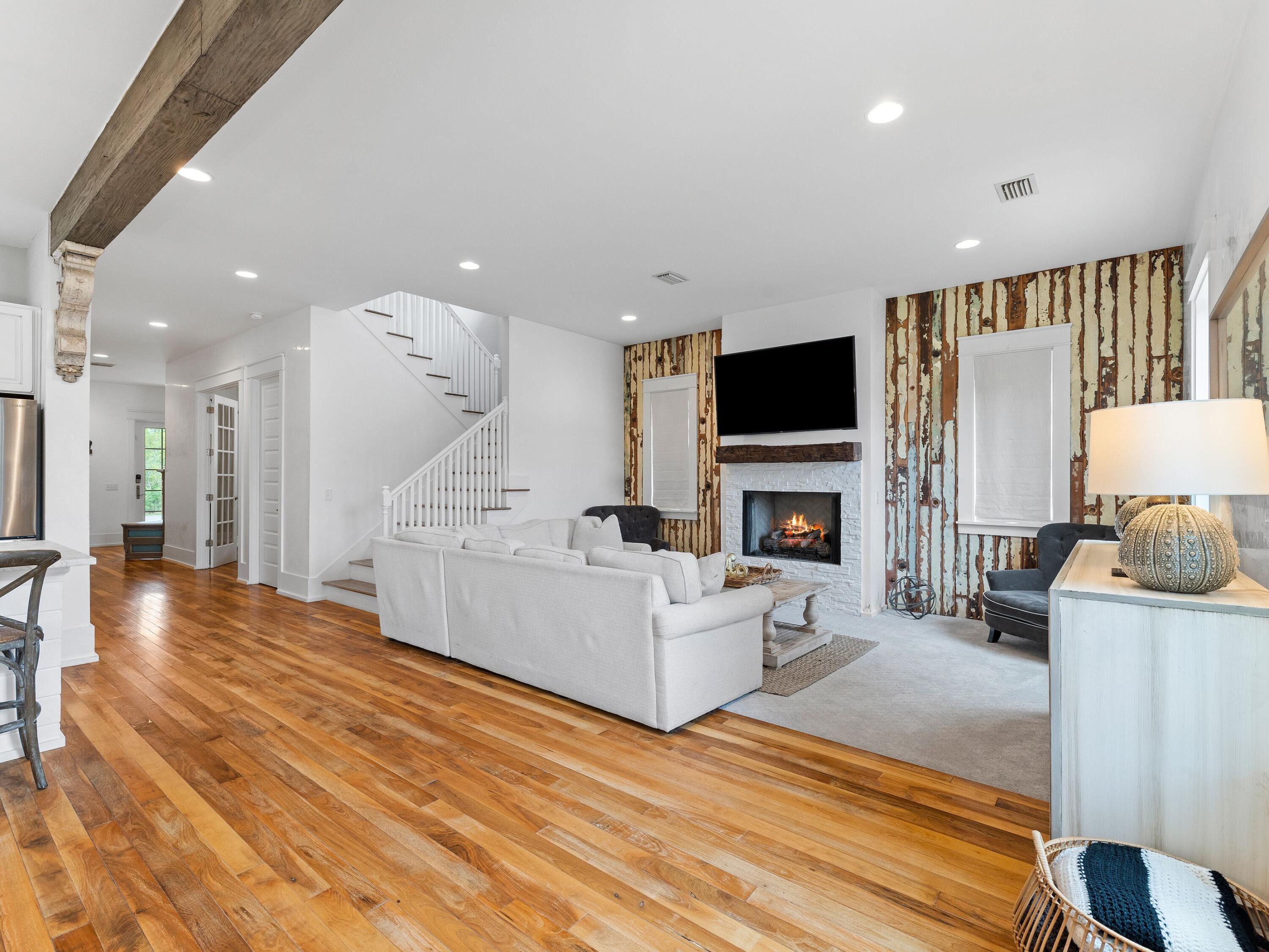 CYPRESS BREEZE PLANTATION - Residential