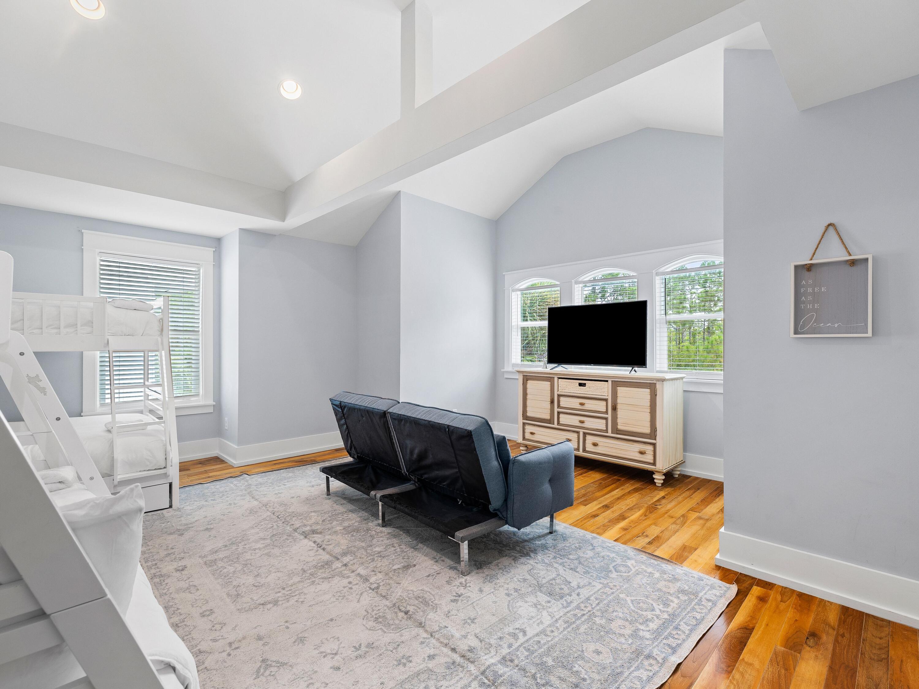 CYPRESS BREEZE PLANTATION - Residential