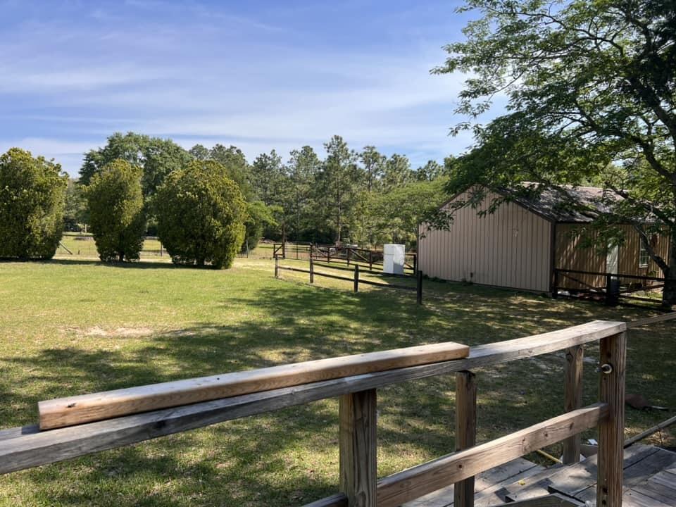 This 3 bedroom & 1 bathroom situated on 10 acres, with creek access at the back of the property! New roof, new insulated windows, new AC unit, bathroom has been redone, & new counters in the kitchen! There is endless possibilities for the property!