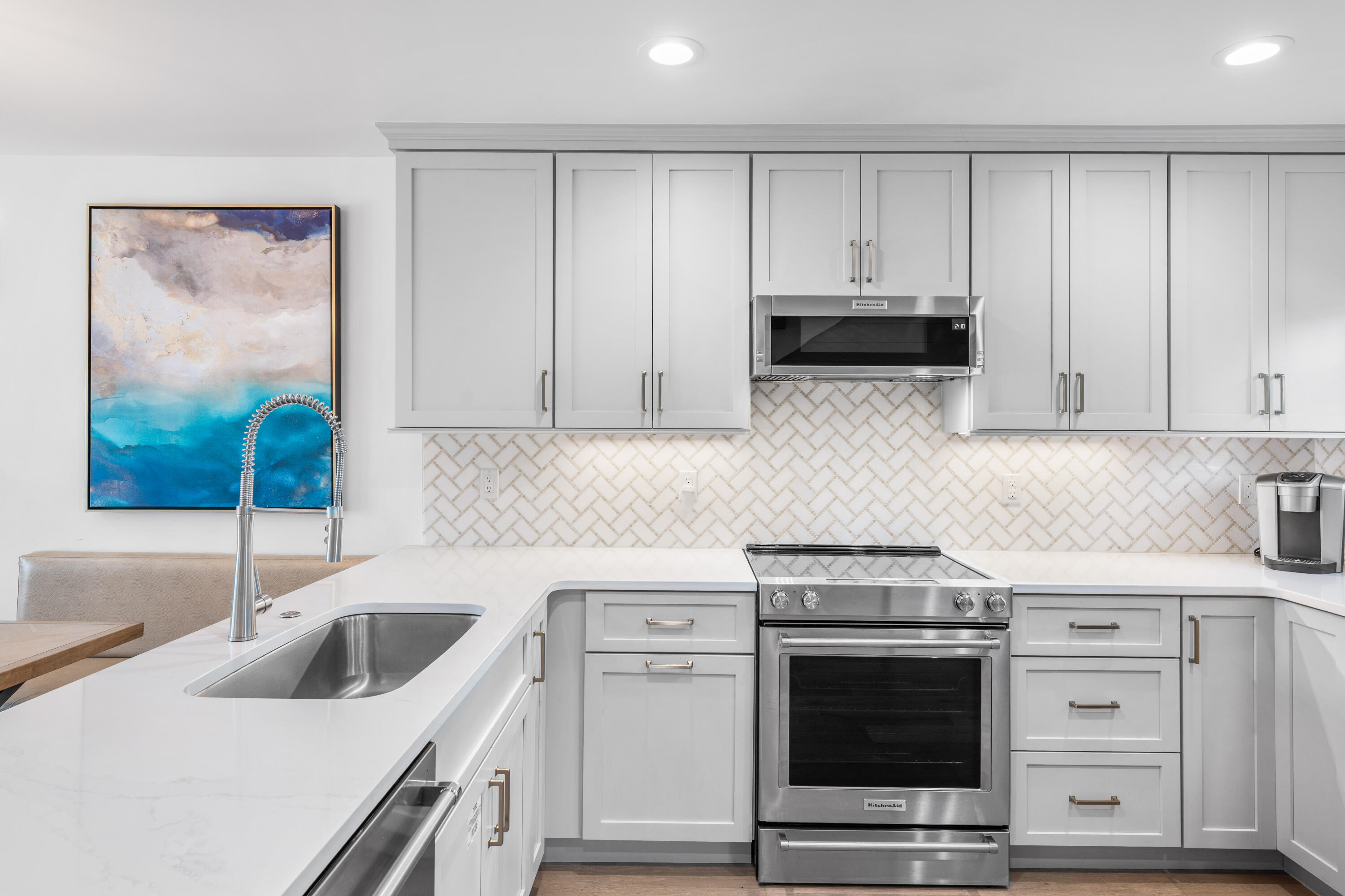 SEAHAUNTS - Residential