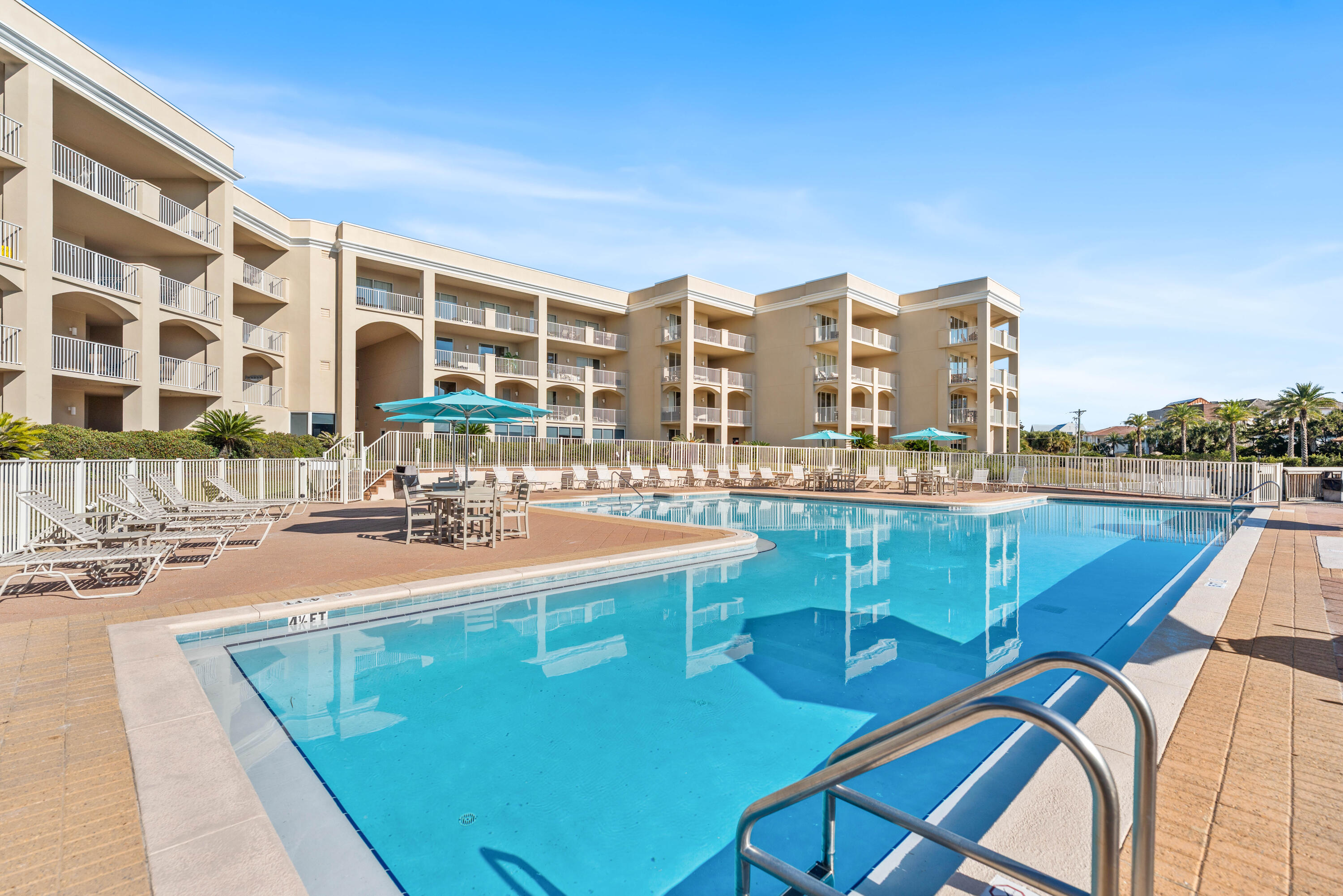 SEAHAUNTS - Residential