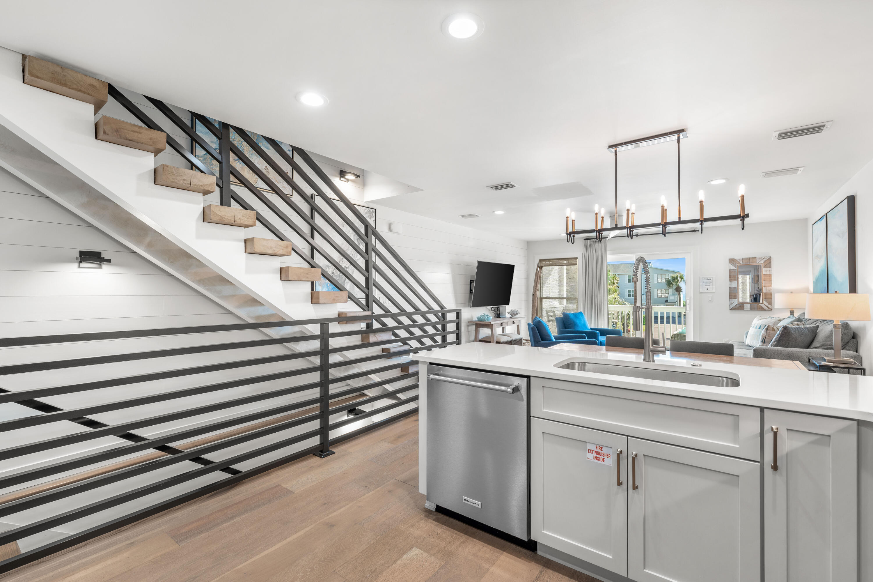 SEAHAUNTS - Residential