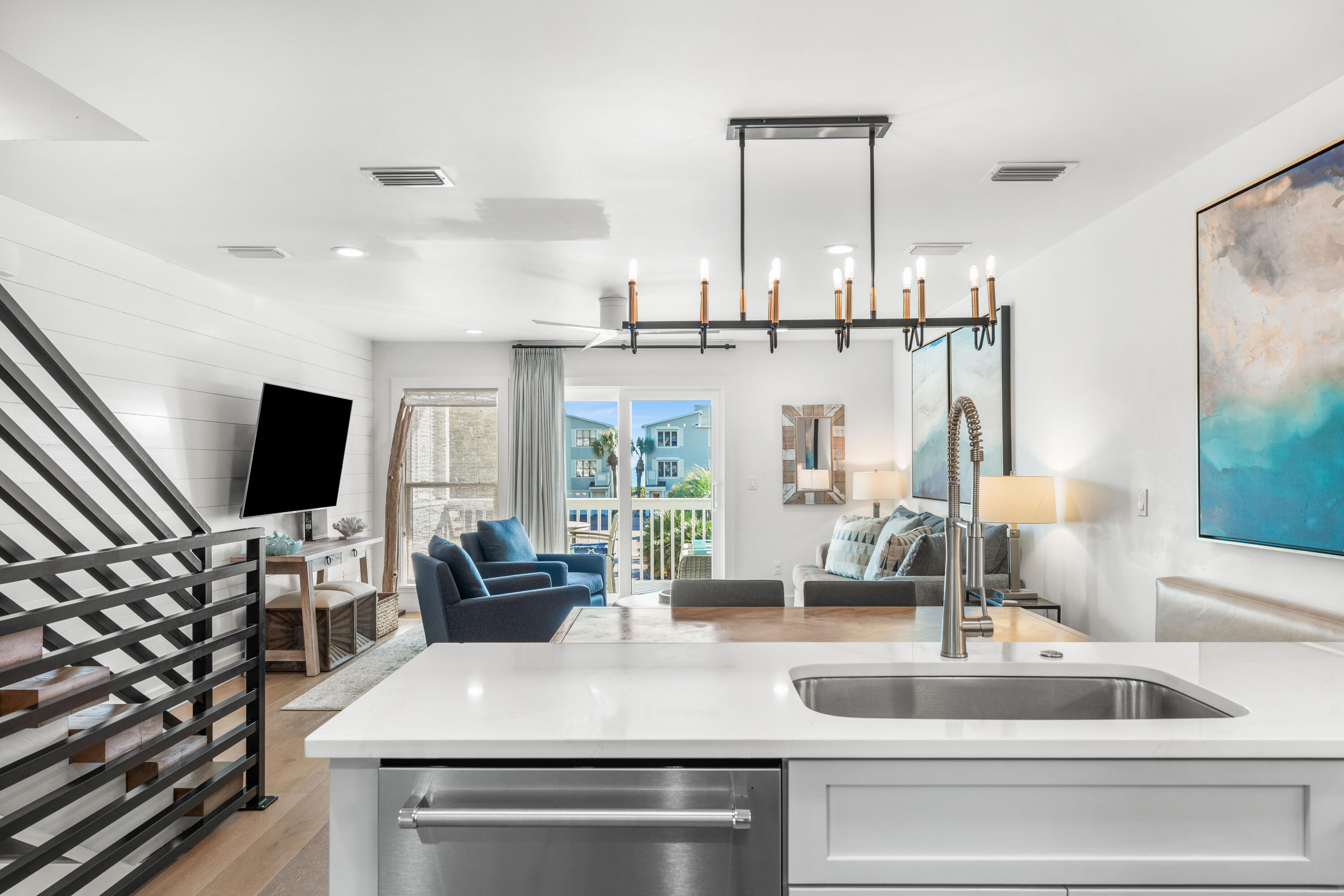 SEAHAUNTS - Residential