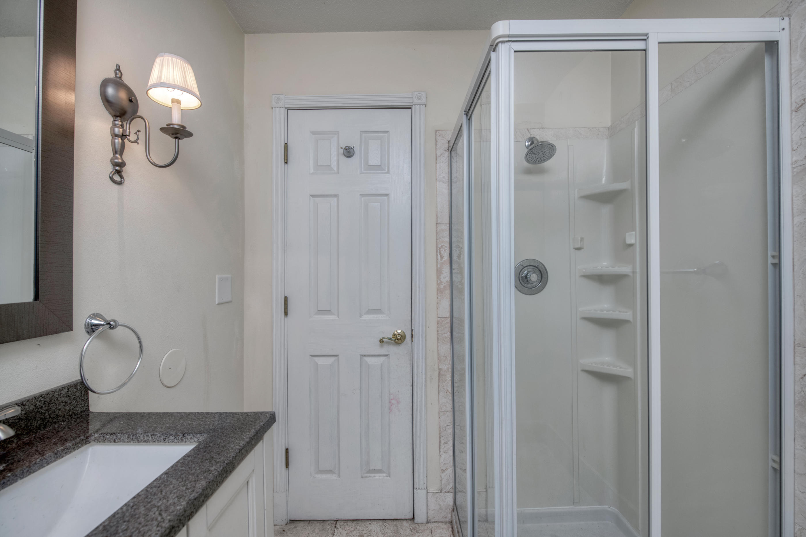 COUNTRY CLUB ESTATES 1ST ADDN - Residential