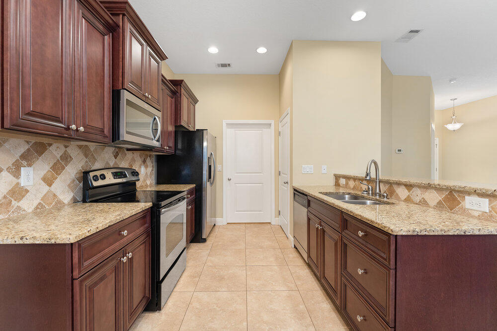 JAYDE ESTATES - Residential
