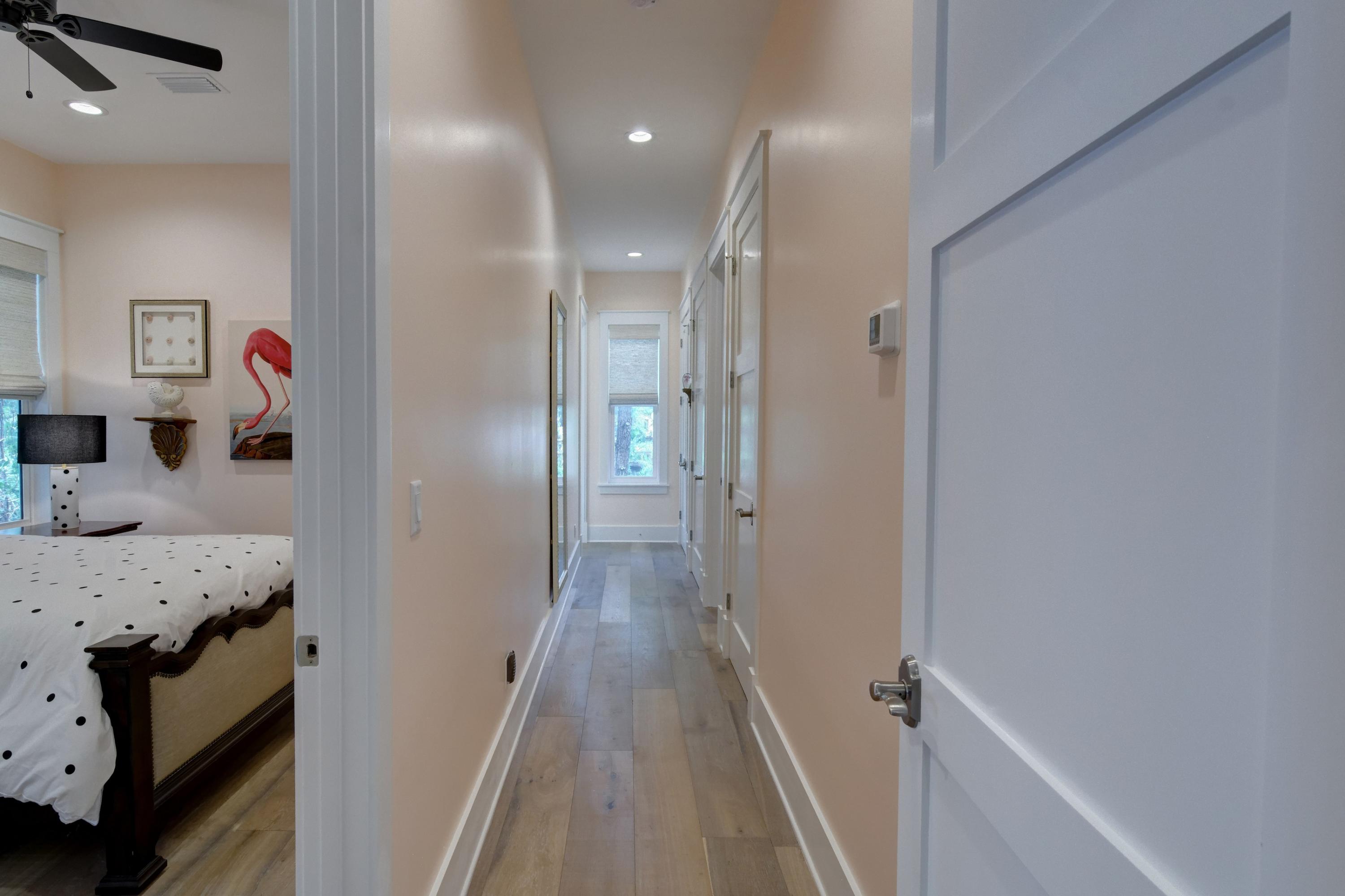 COTTAGES AT EASTERN LAKE - Residential