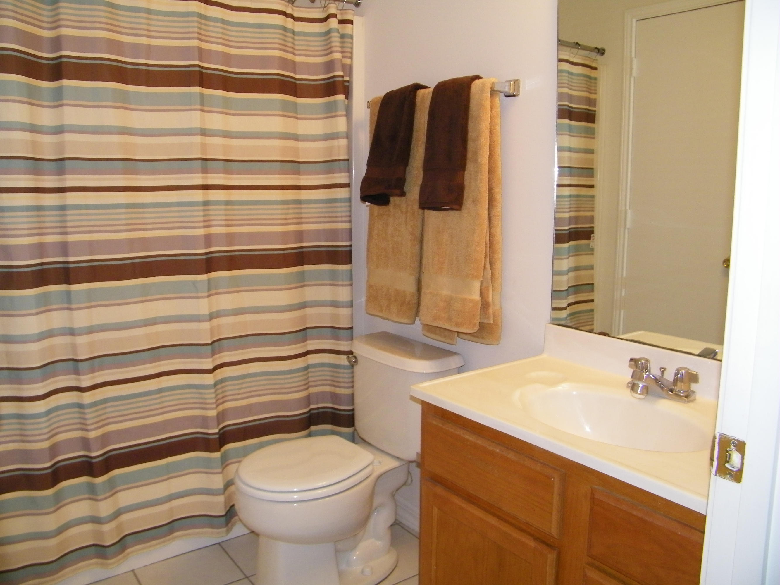 CREEKSIDE - Residential Lease