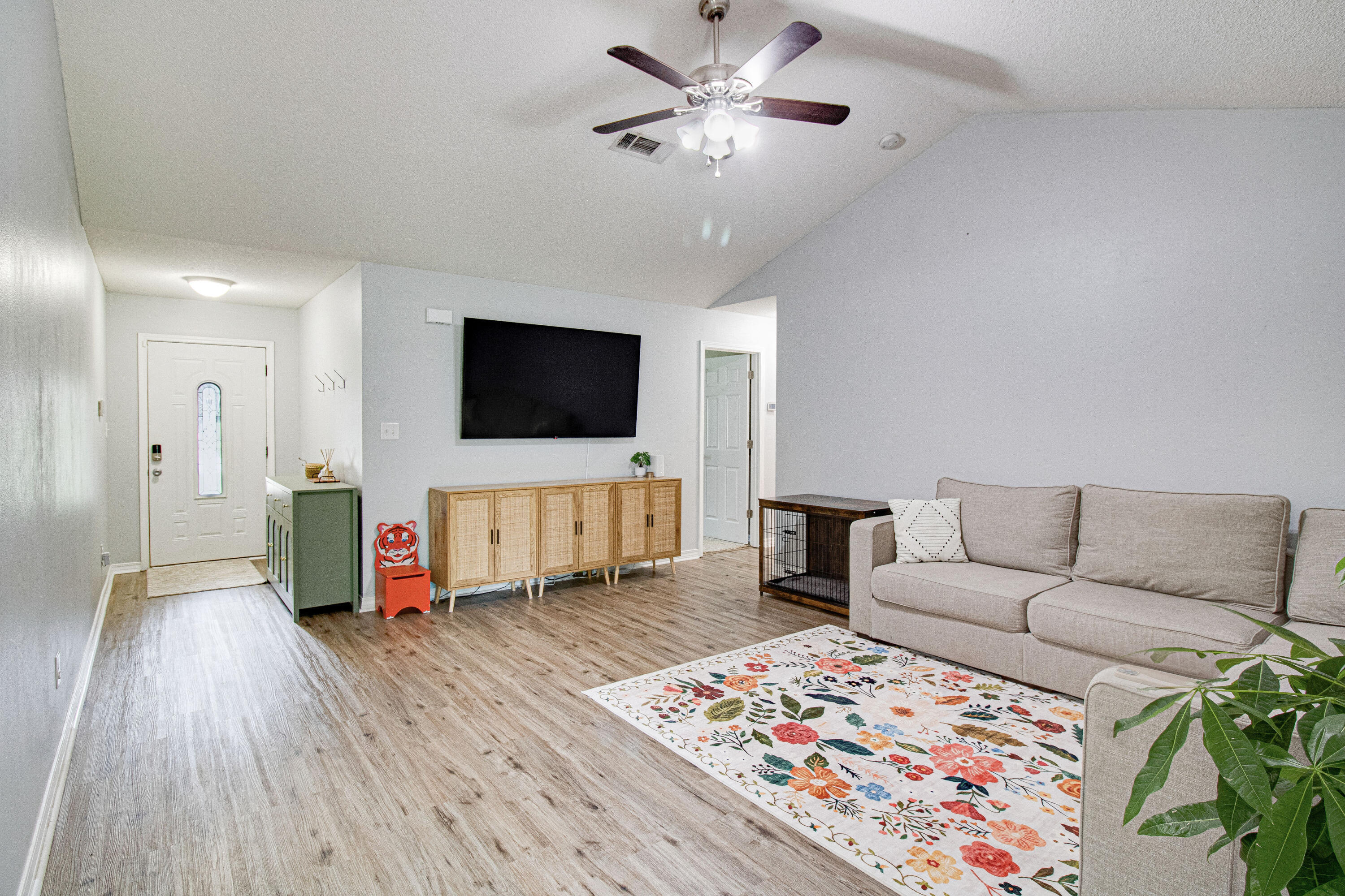 WINDSOR VILLAGE - Residential