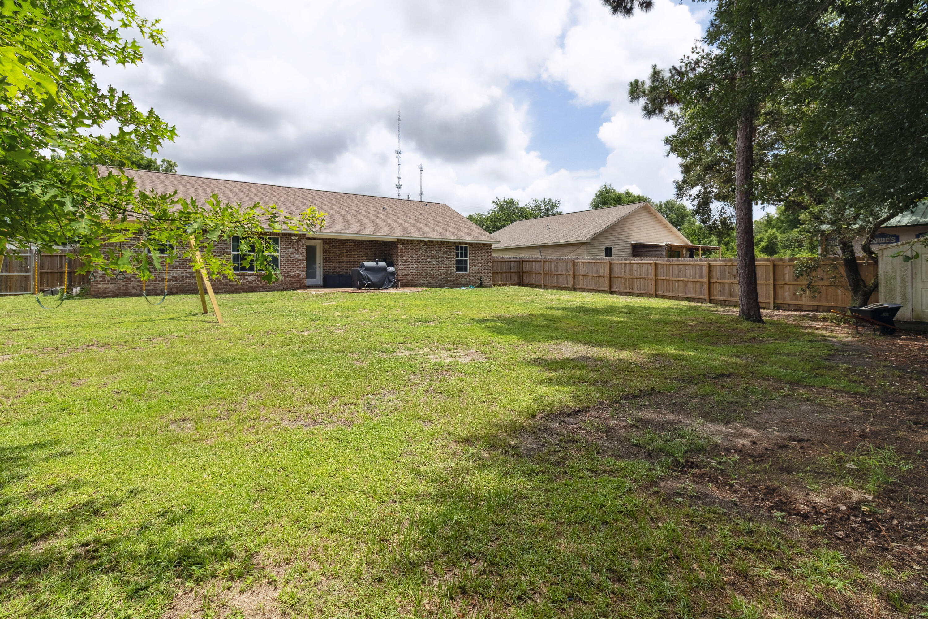 WINDSOR VILLAGE - Residential