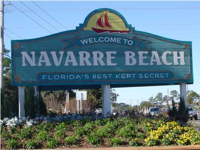 Public sewer available, no wetlands study. Part of Navarre 2nd Addition, no HOA or building restrictions. Zone R1M mixed residential subdivision. Close to Hurlburt AFB and beaches. Near highway corridor 87 to I-10; regional airport and two international airports within 60 miles