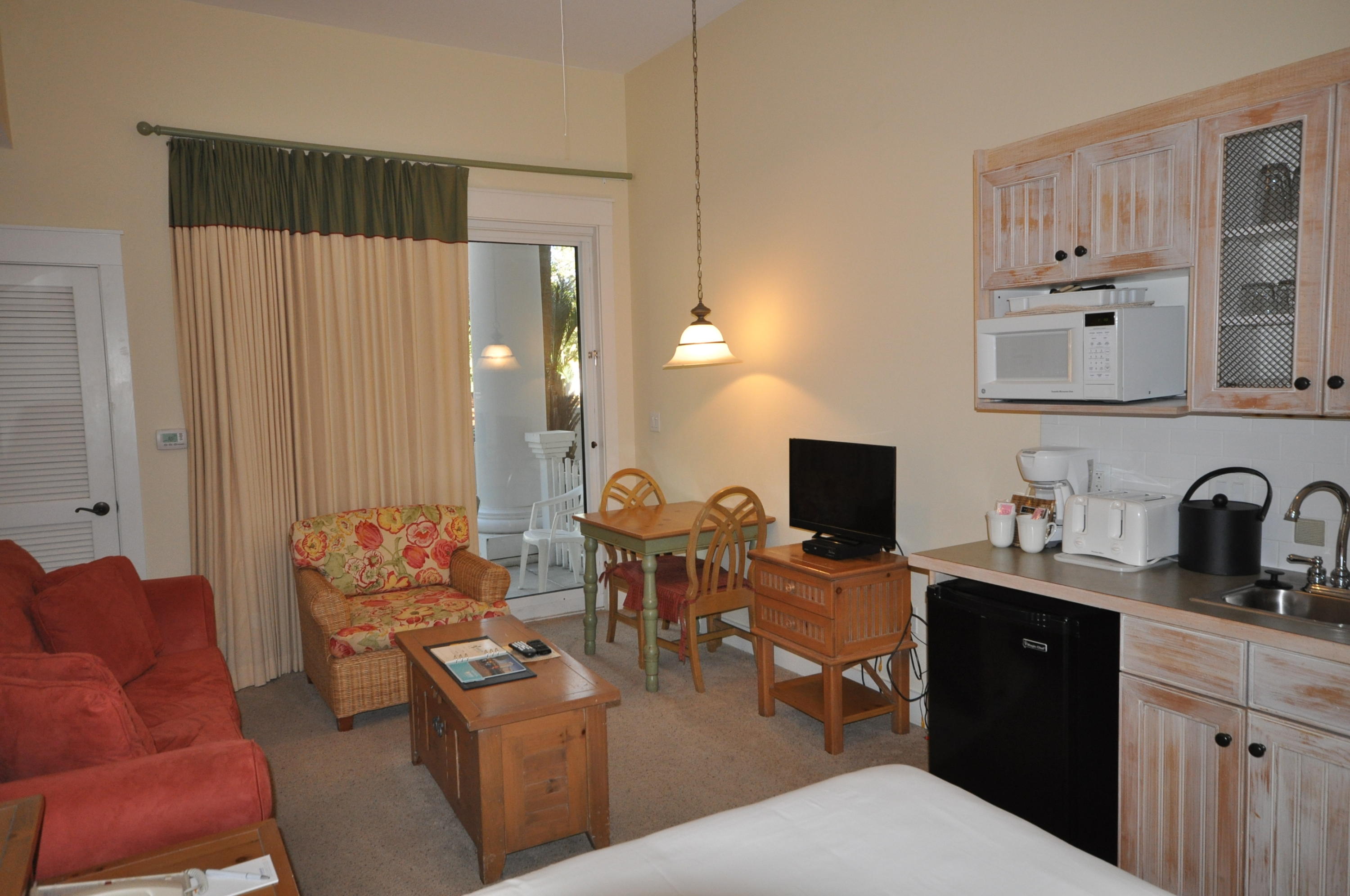 PILOT HOUSE - Residential