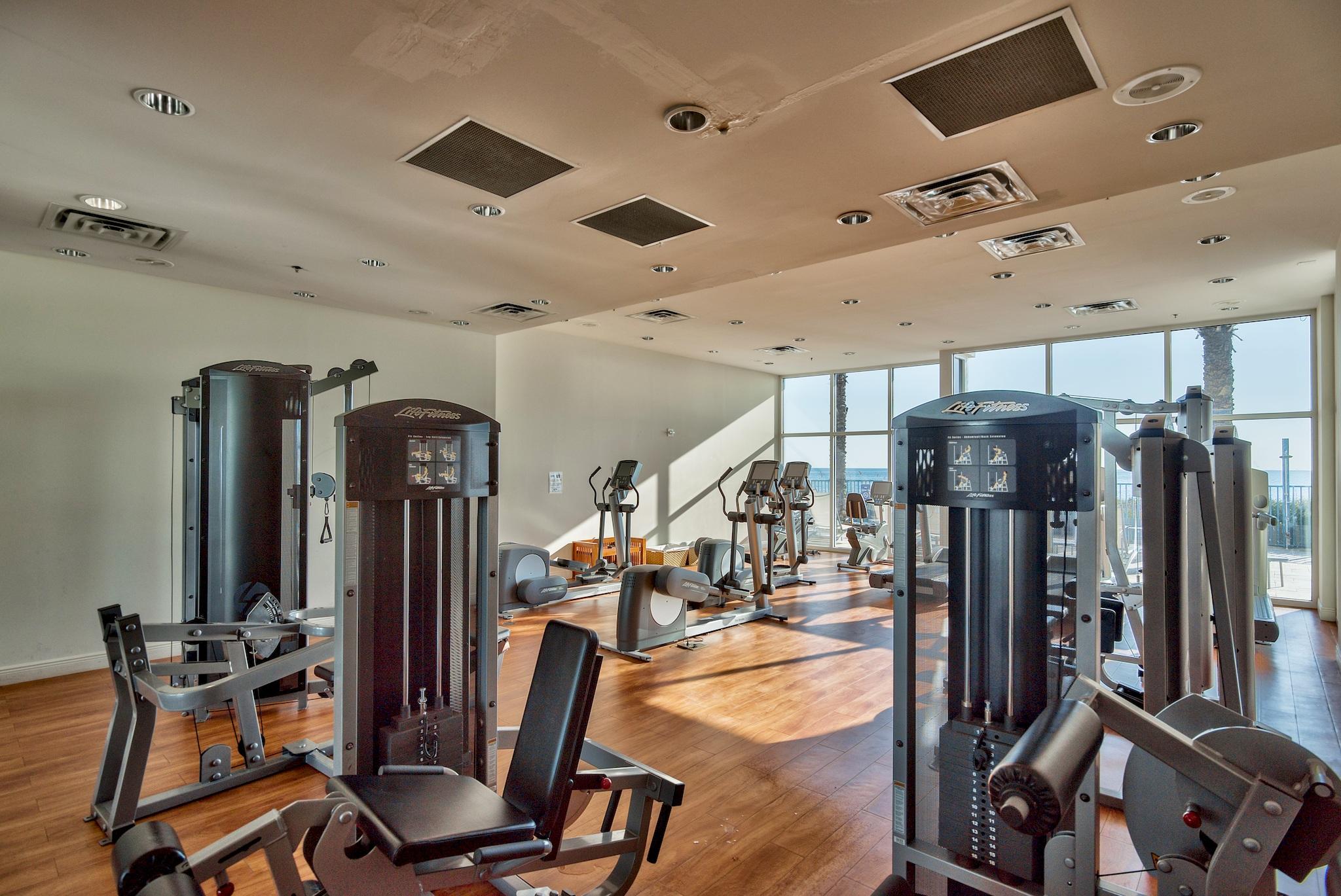 STERLING BREEZE - Residential