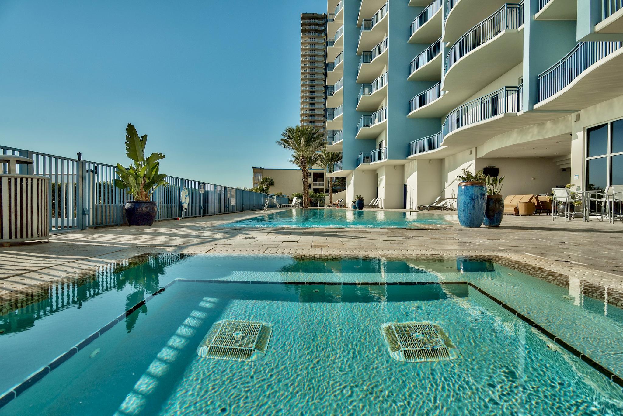 STERLING BREEZE - Residential