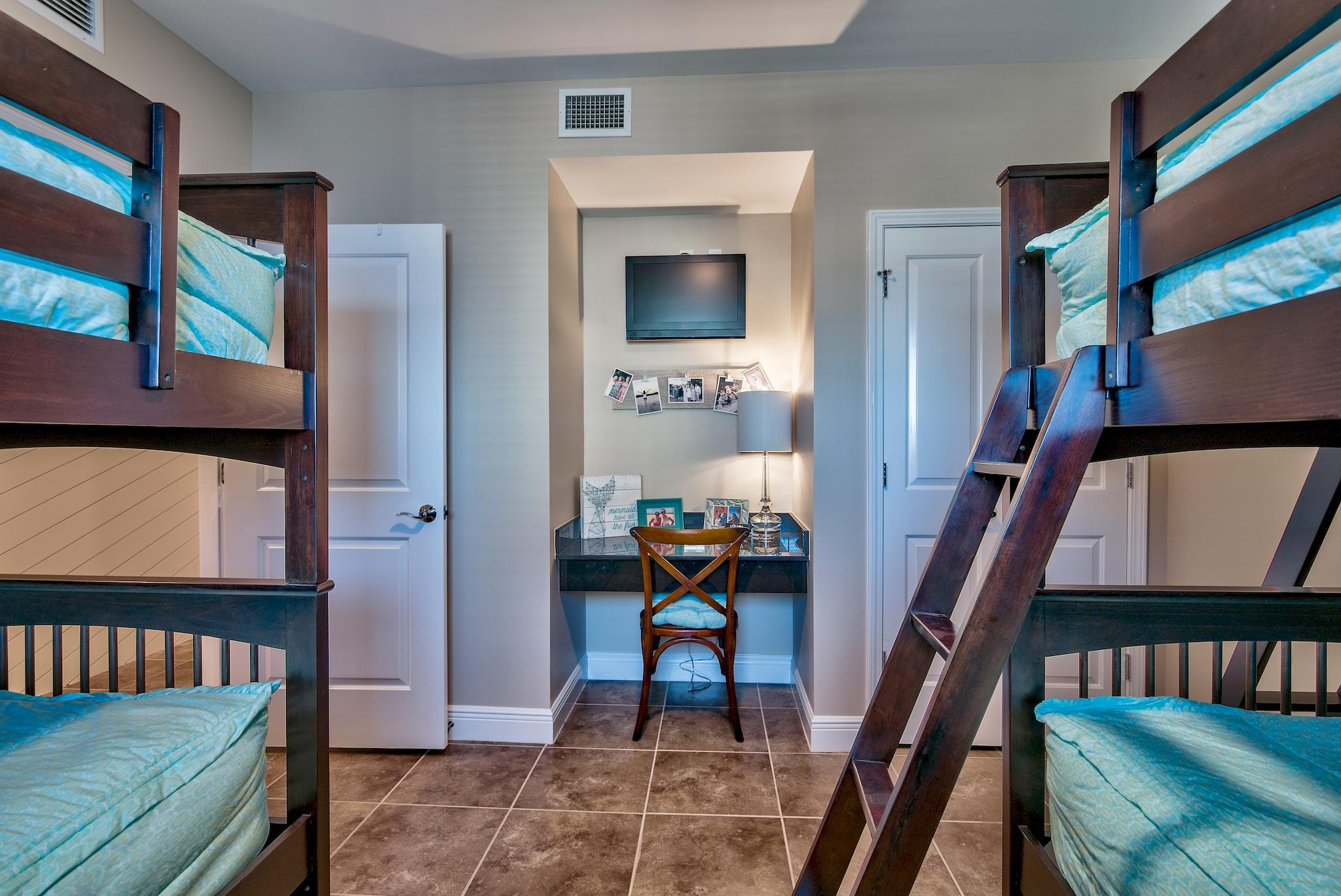 STERLING BREEZE - Residential