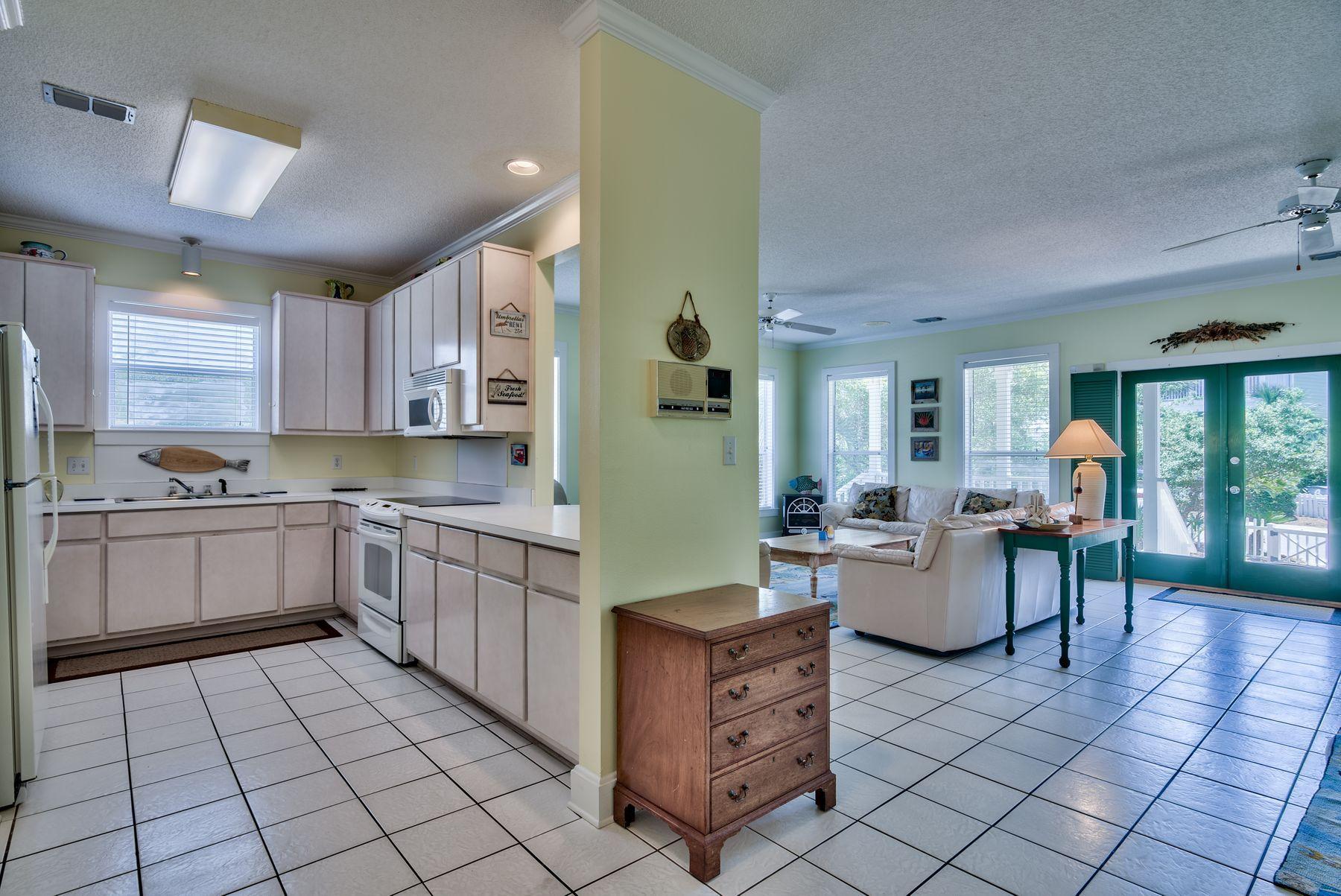 OLD FLORIDA BEACH - Residential