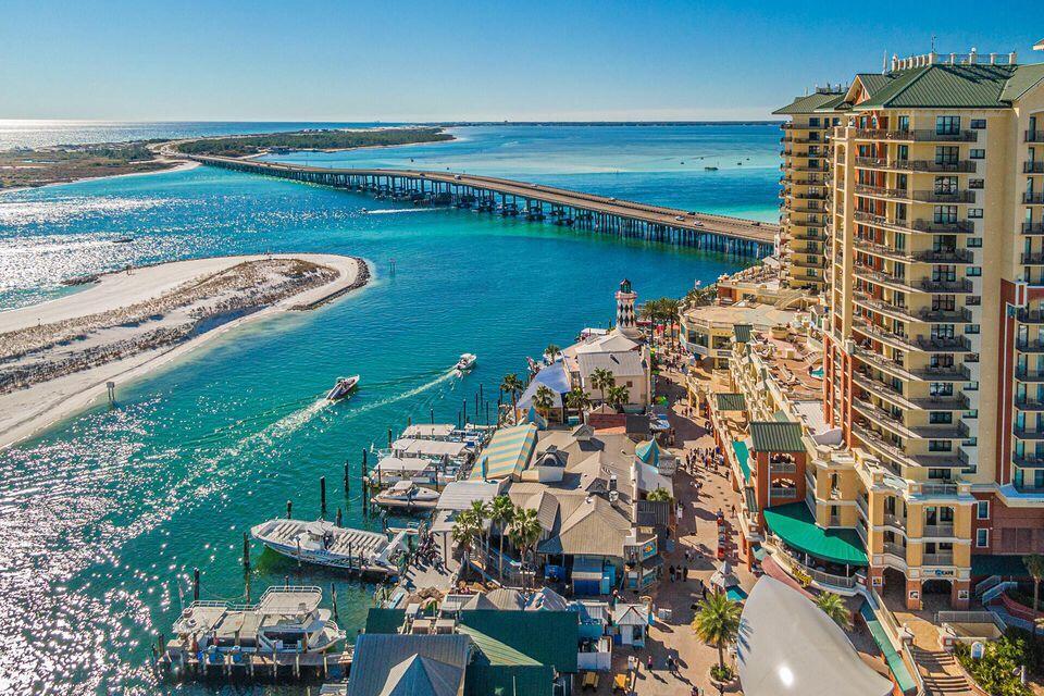 EMERALD GRANDE - Residential