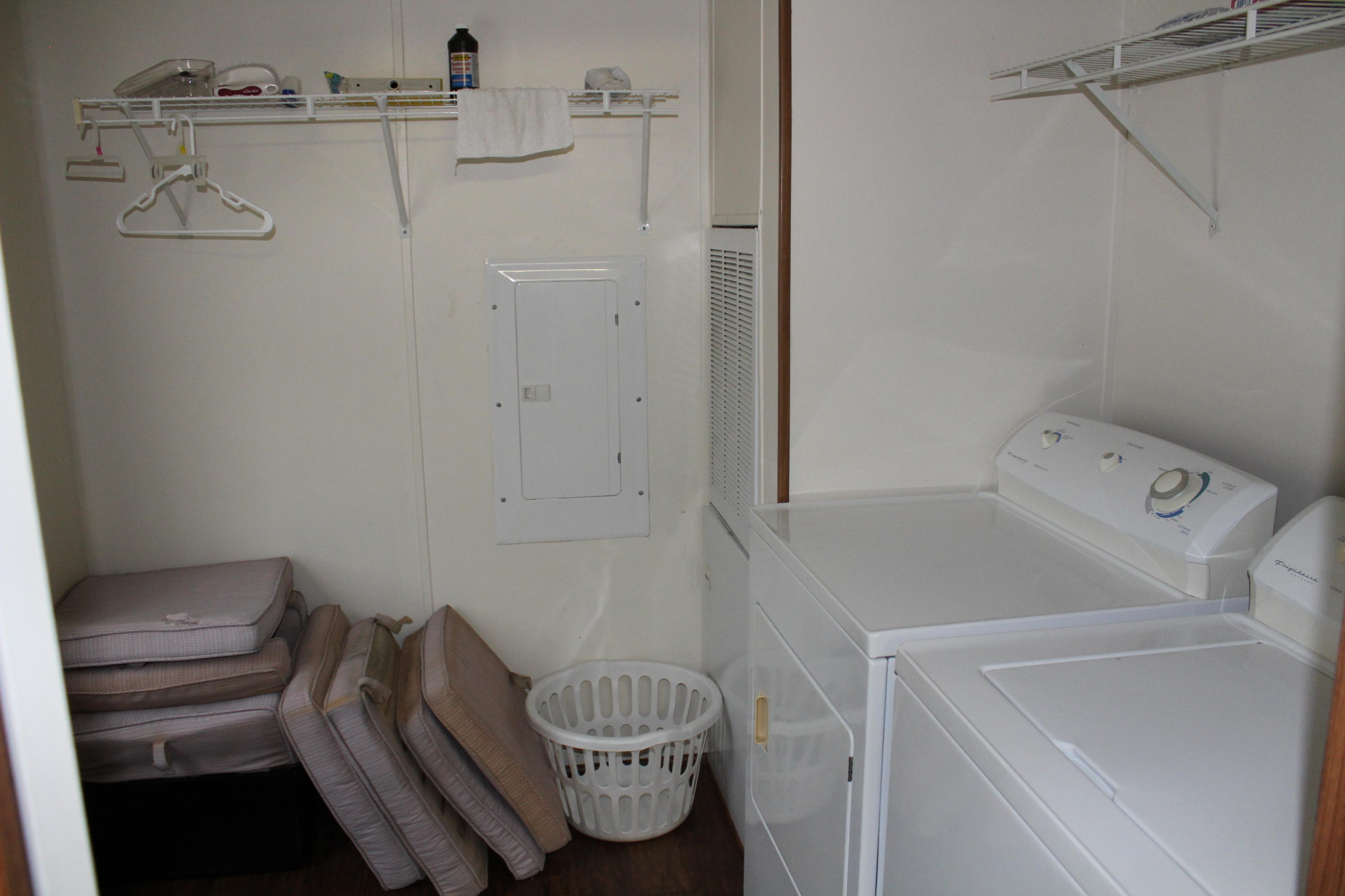 KING LAKE LANDING - Residential