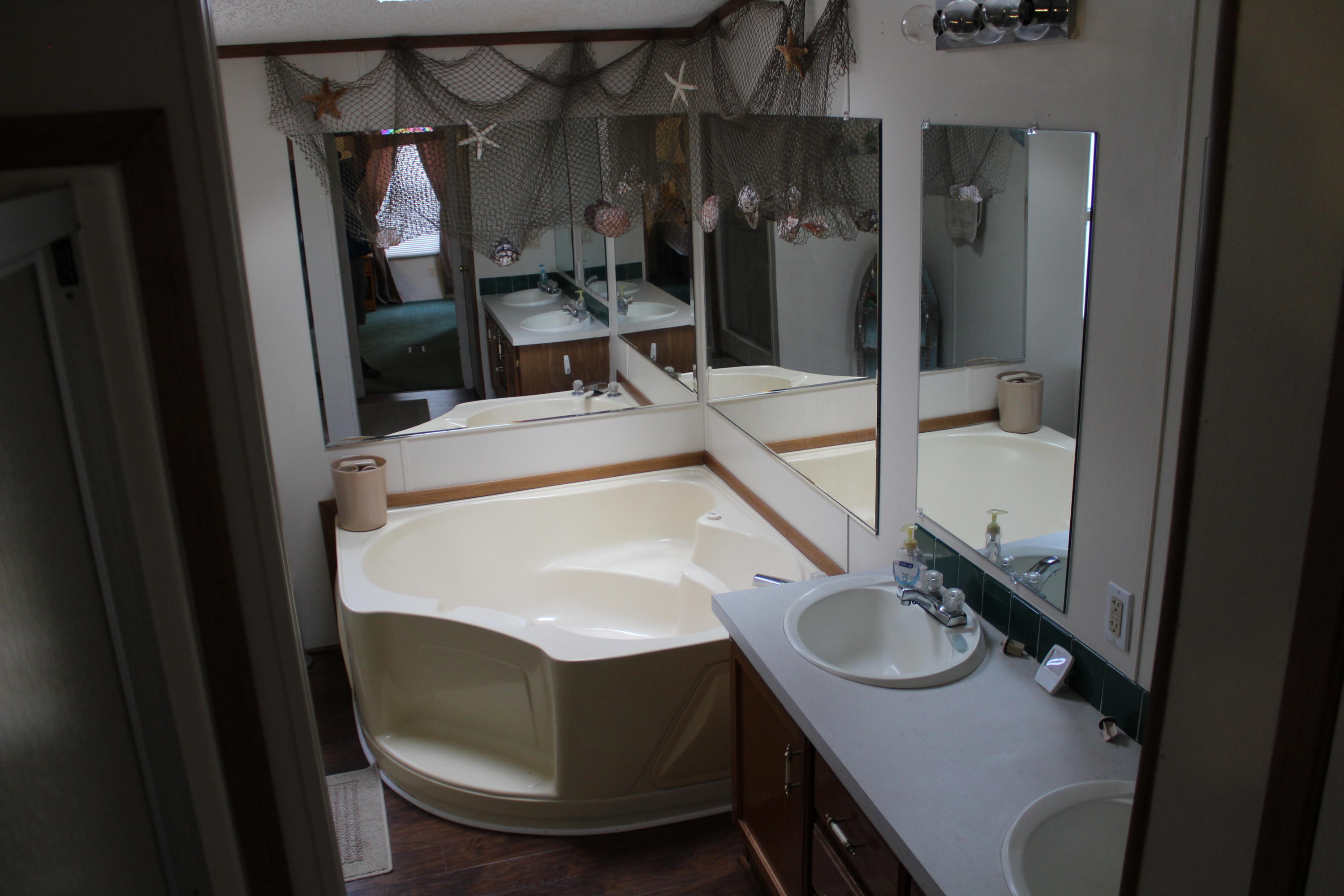 KING LAKE LANDING - Residential