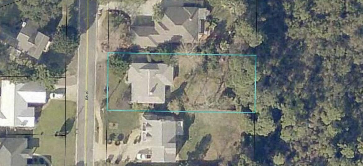 BAYVIEW MANOR - Residential