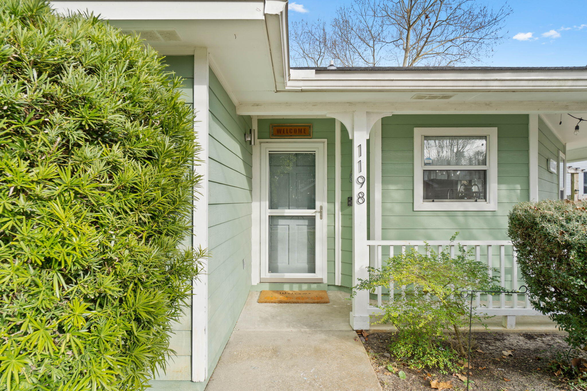 BAYVIEW MANOR - Residential